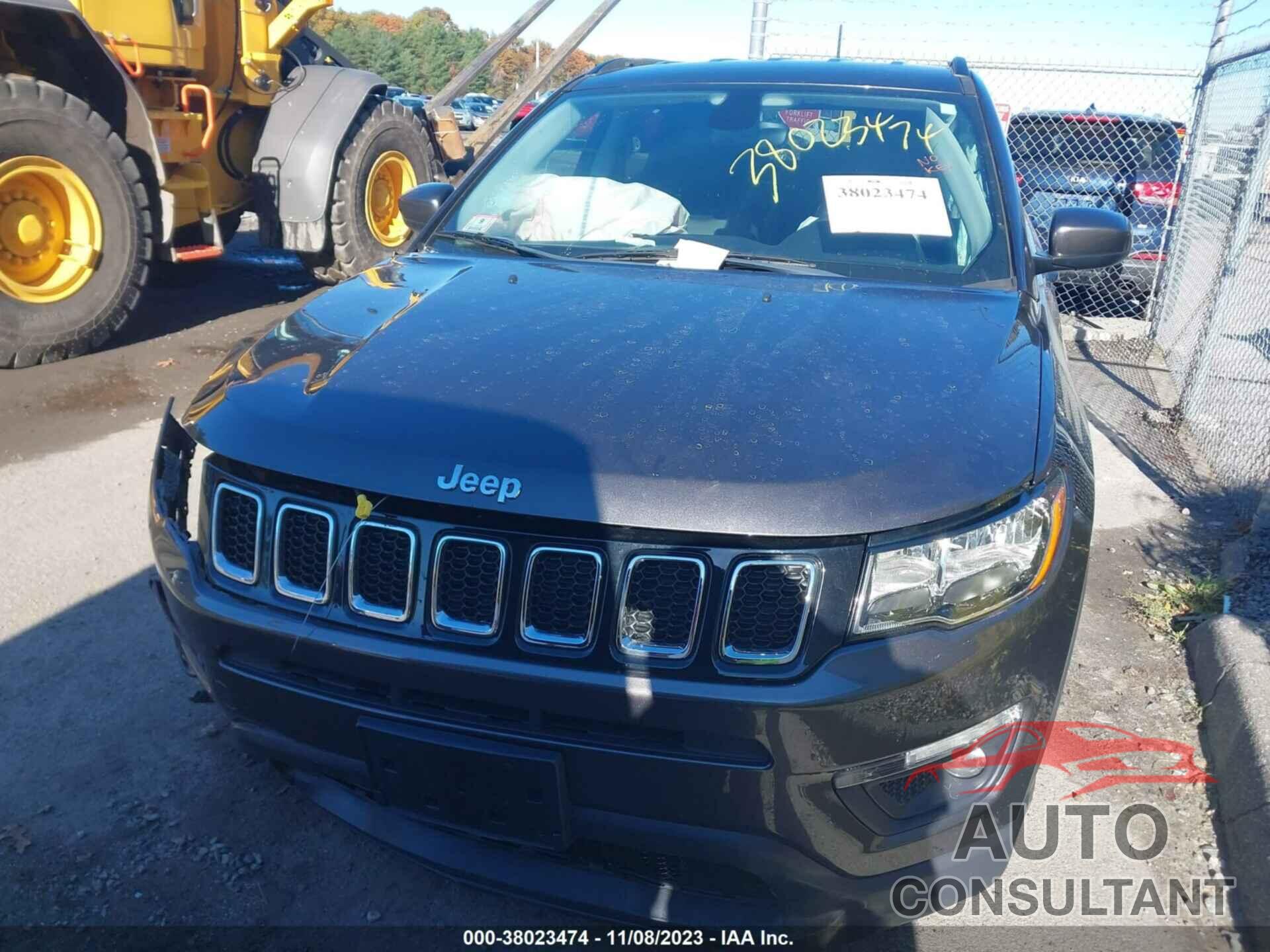 JEEP COMPASS 2018 - 3C4NJDBB2JT107709