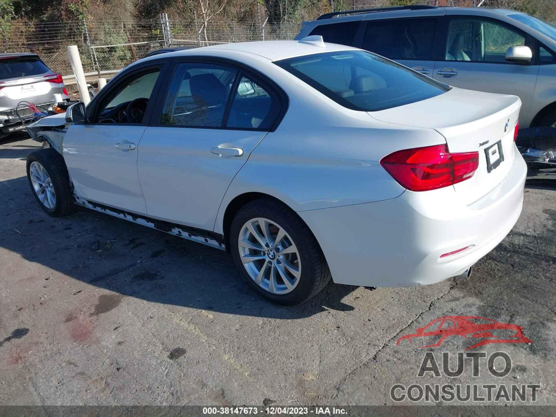 BMW 320I 2017 - WBA8E5G58HNU42152