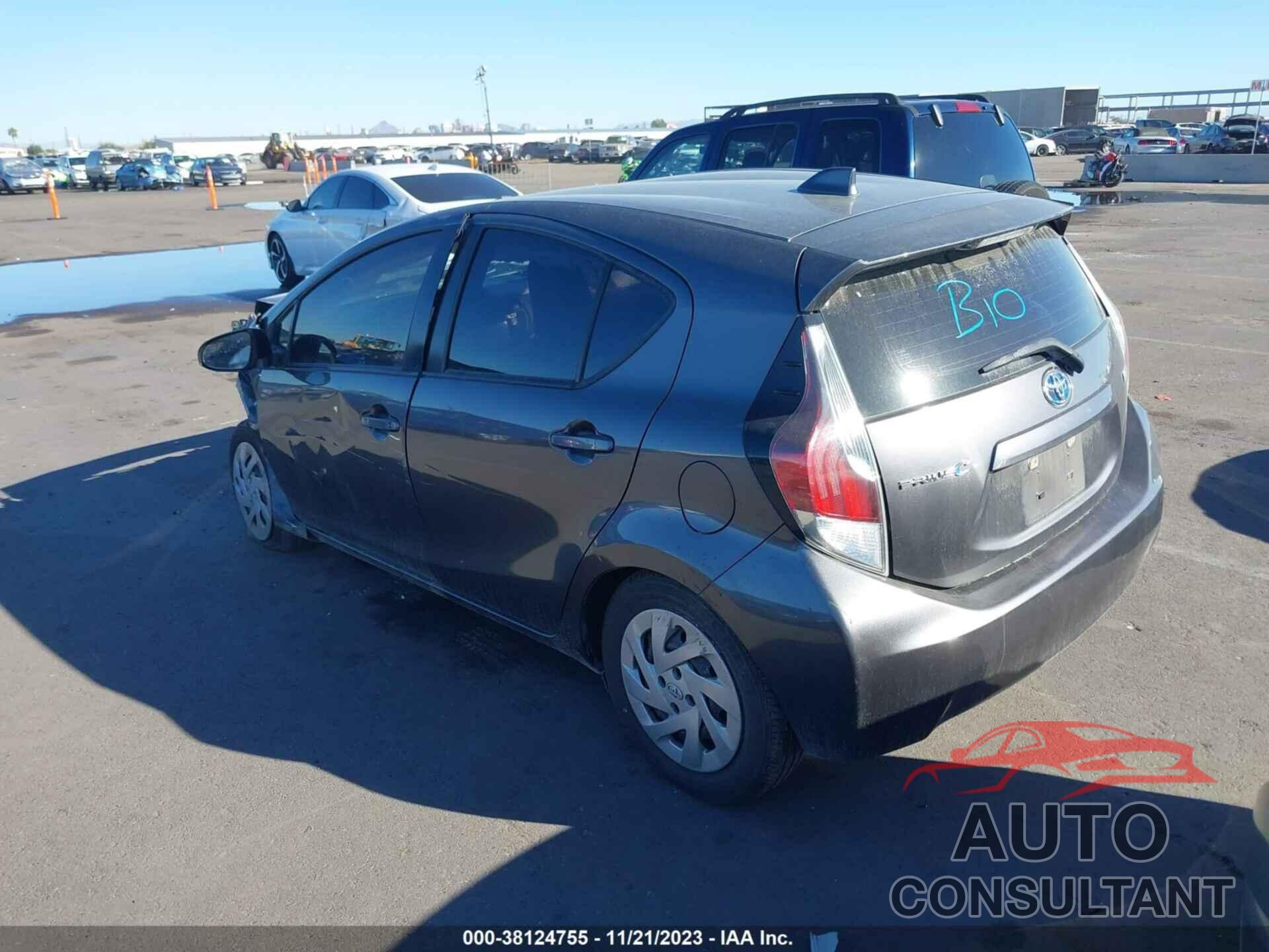 TOYOTA PRIUS C 2016 - JTDKDTB31G1132436