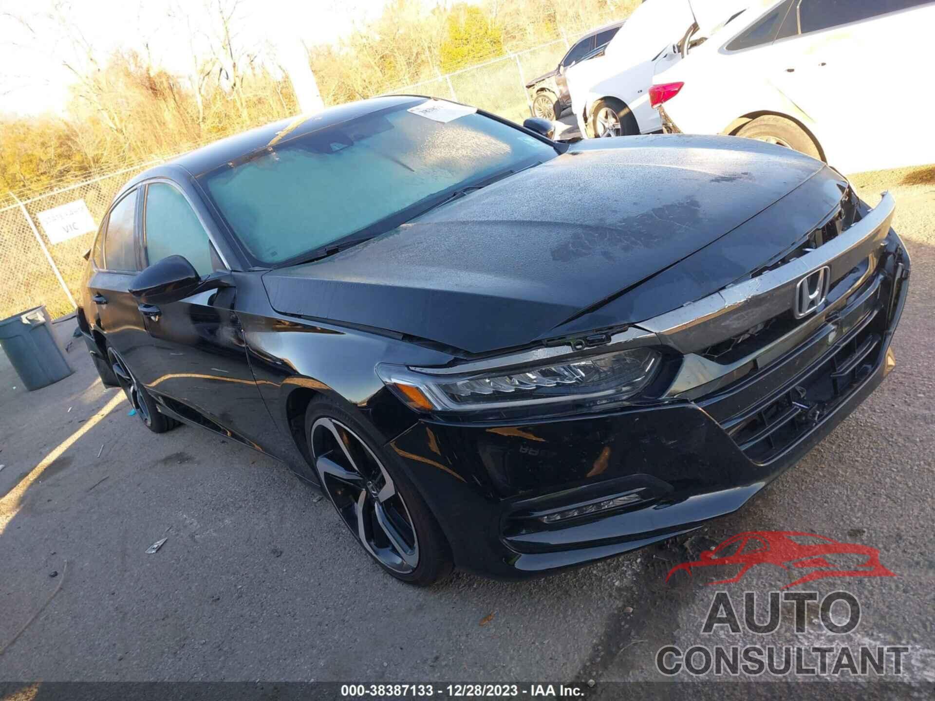 HONDA ACCORD 2018 - 1HGCV1F32JA207363