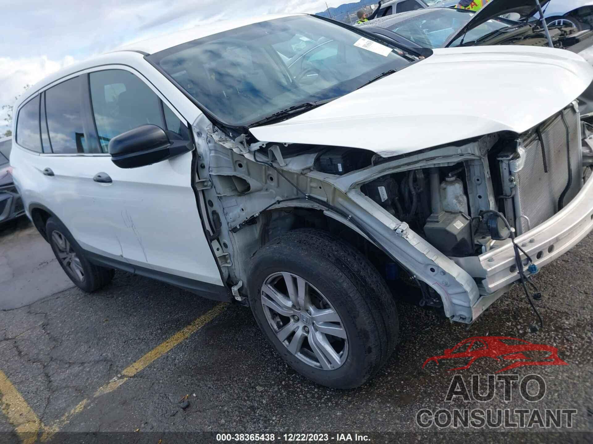 HONDA PILOT 2018 - 5FNYF5H16JB028996