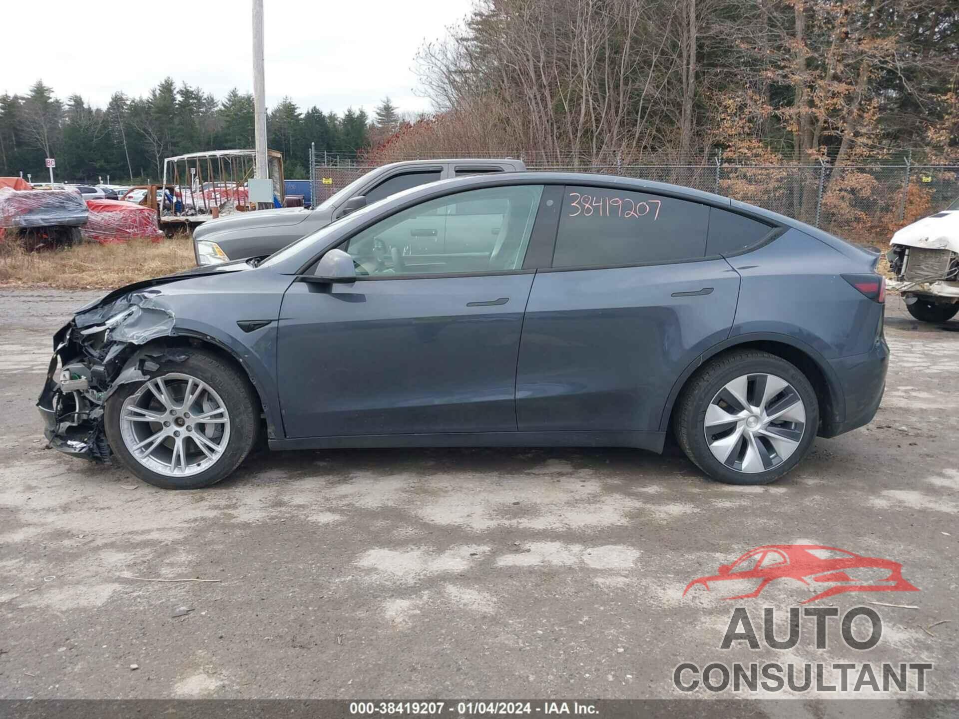 TESLA MODEL Y 2022 - 7SAYGAEE1NF522740