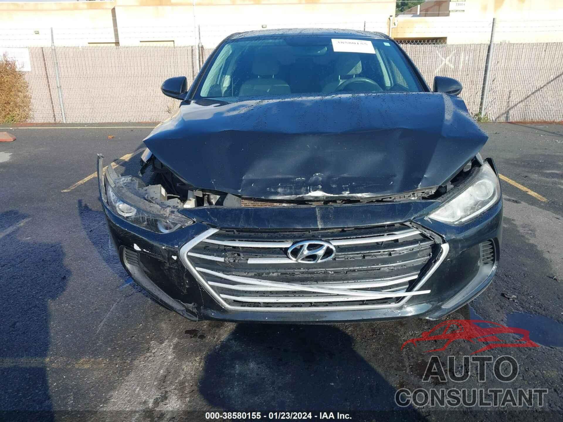 HYUNDAI ELANTRA 2018 - 5NPD84LF8JH392439