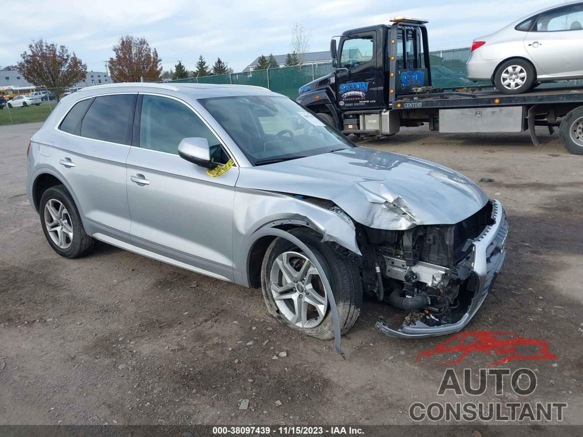 AUDI Q5 2018 - WA1BNAFY1J2024689