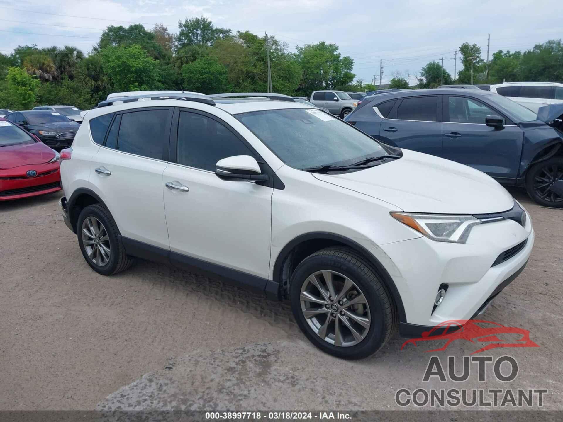 TOYOTA RAV4 2018 - JTMYFREV6JJ154637