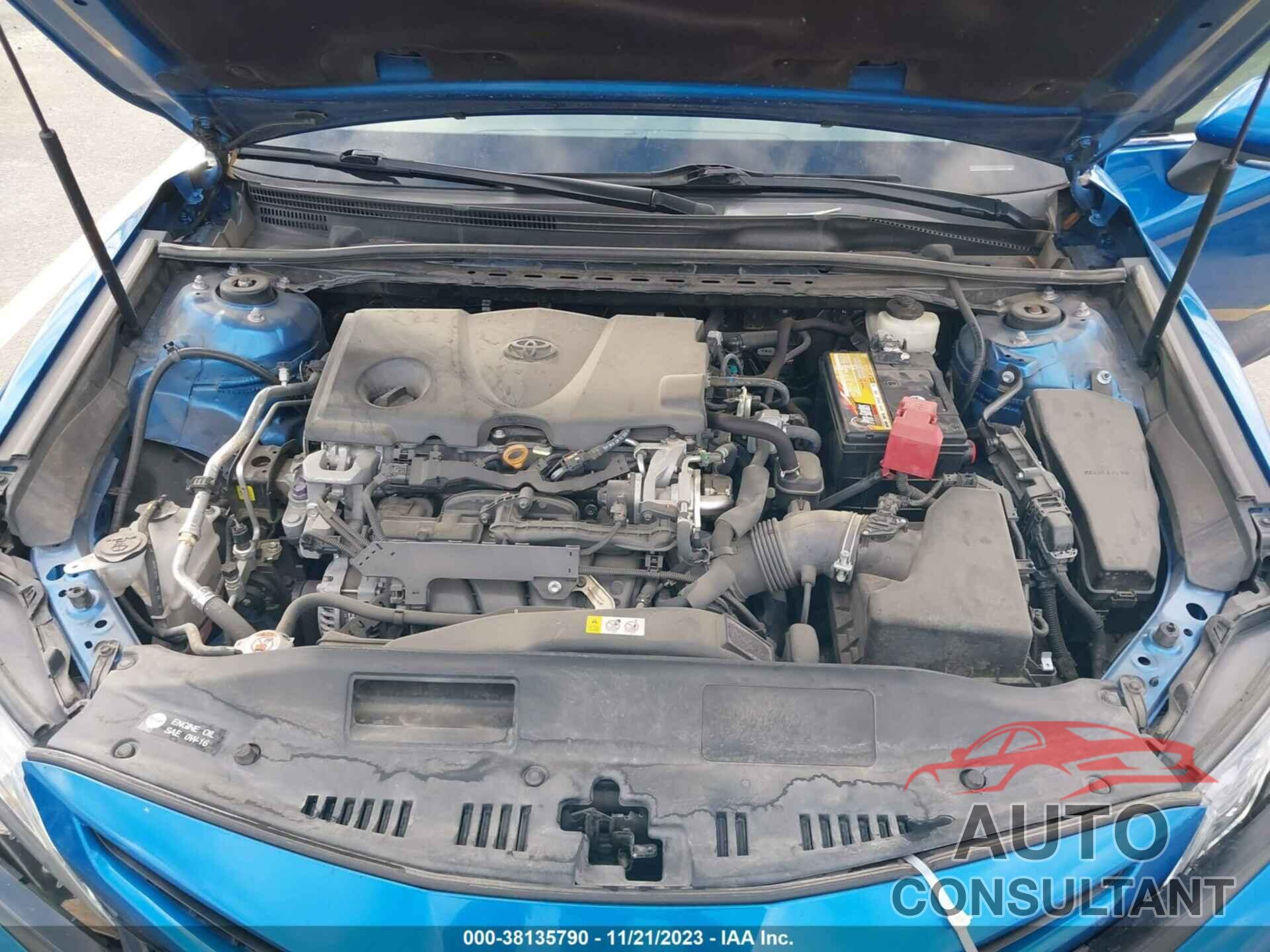 TOYOTA CAMRY 2018 - 4T1B61HK3JU130105