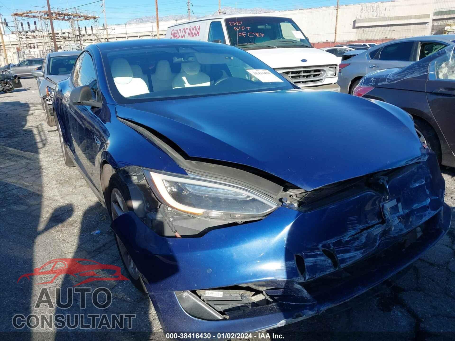 TESLA MODEL S 2017 - 5YJSA1E12HF210948