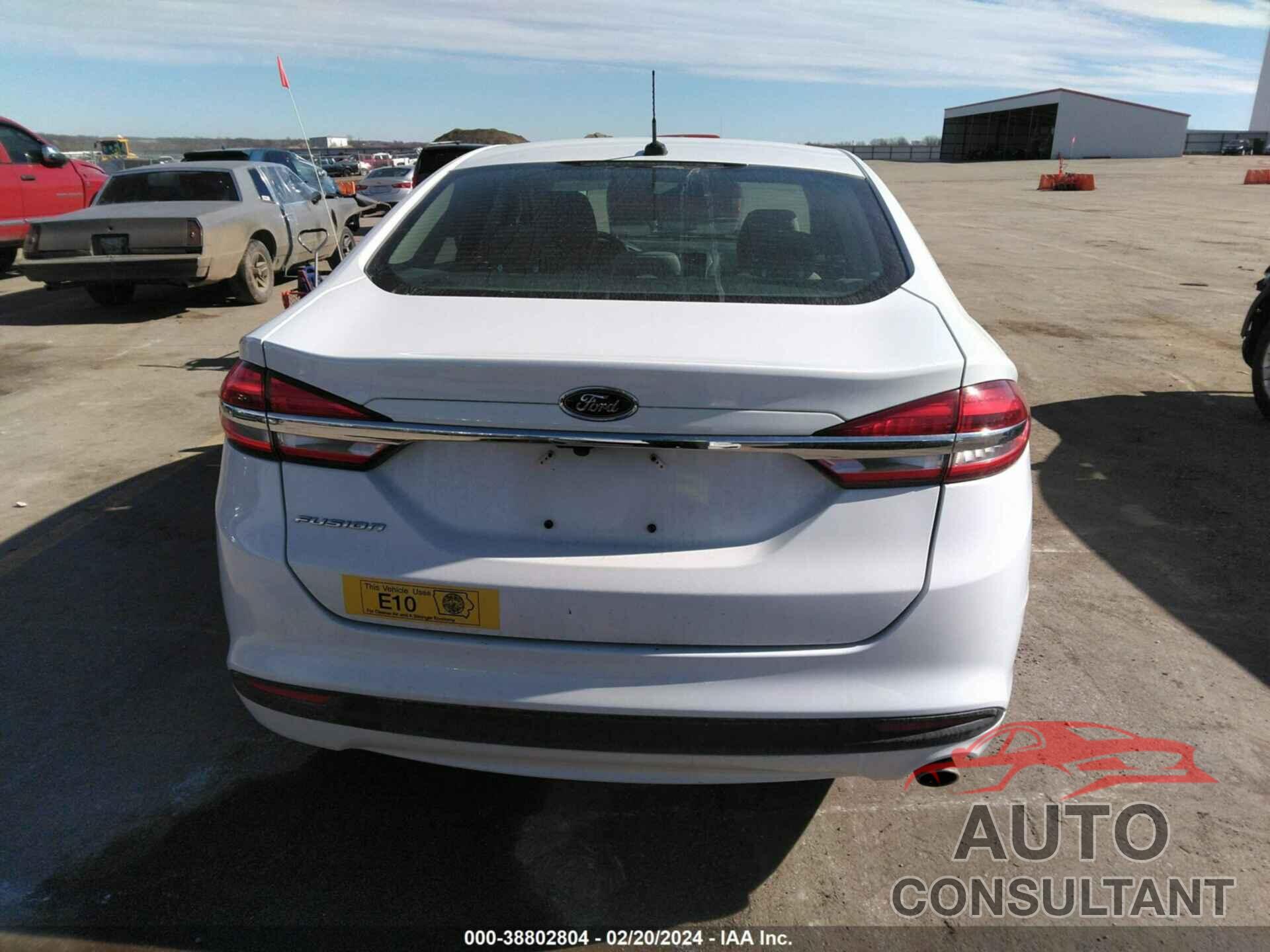 FORD FUSION 2018 - 3FA6P0G79JR261417