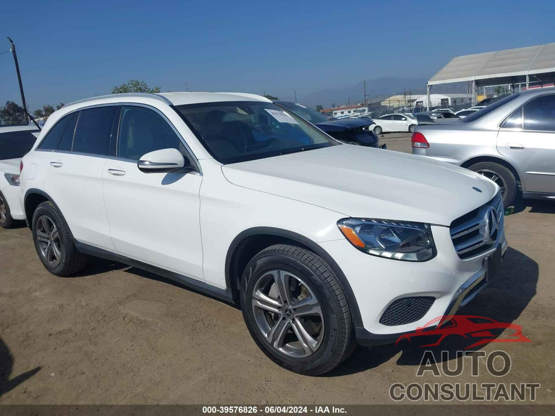 MERCEDES-BENZ GLC 300 2019 - WDC0G4JBXKF580998