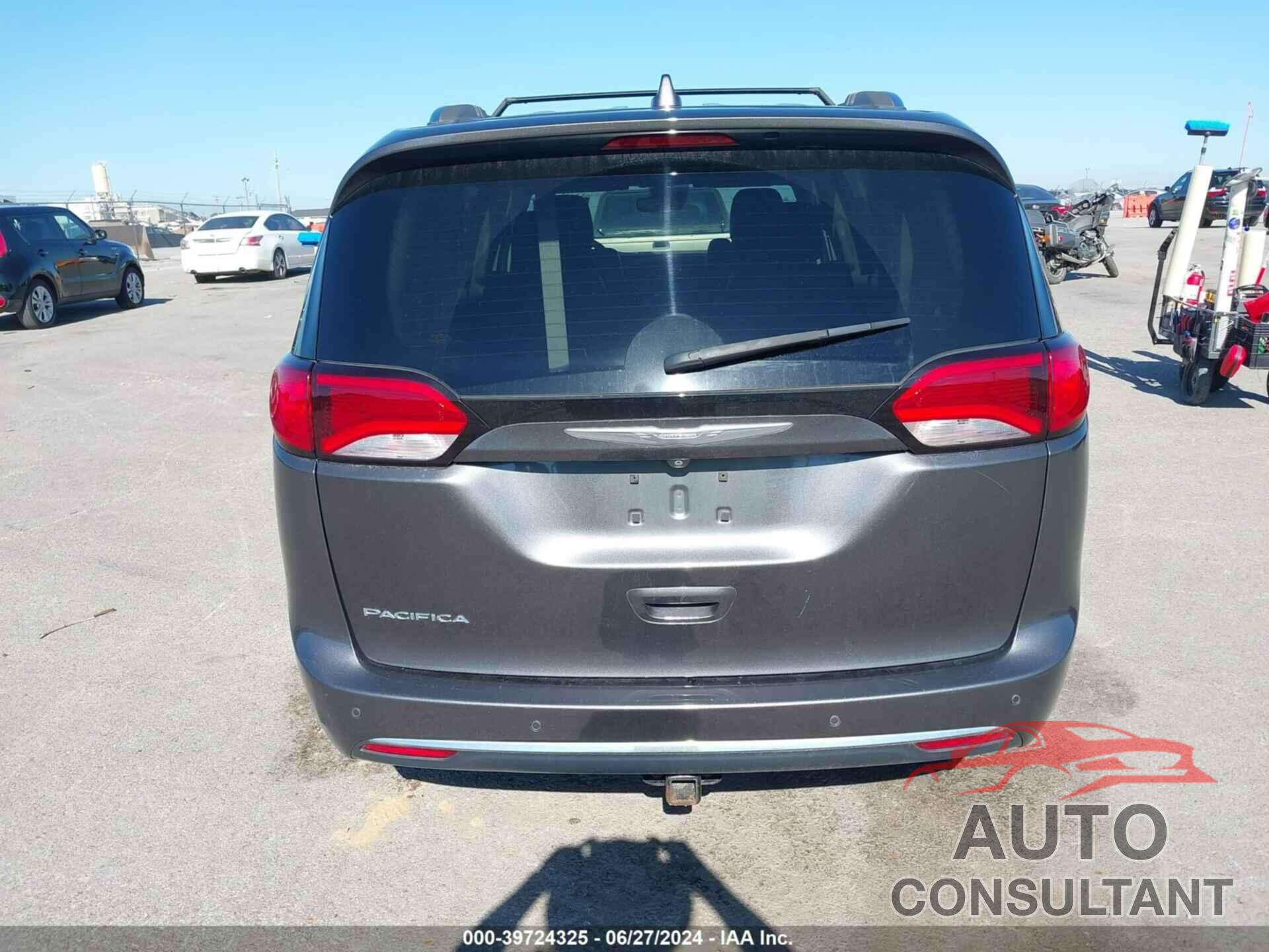 CHRYSLER PACIFICA 2017 - 2C4RC1EG9HR722370