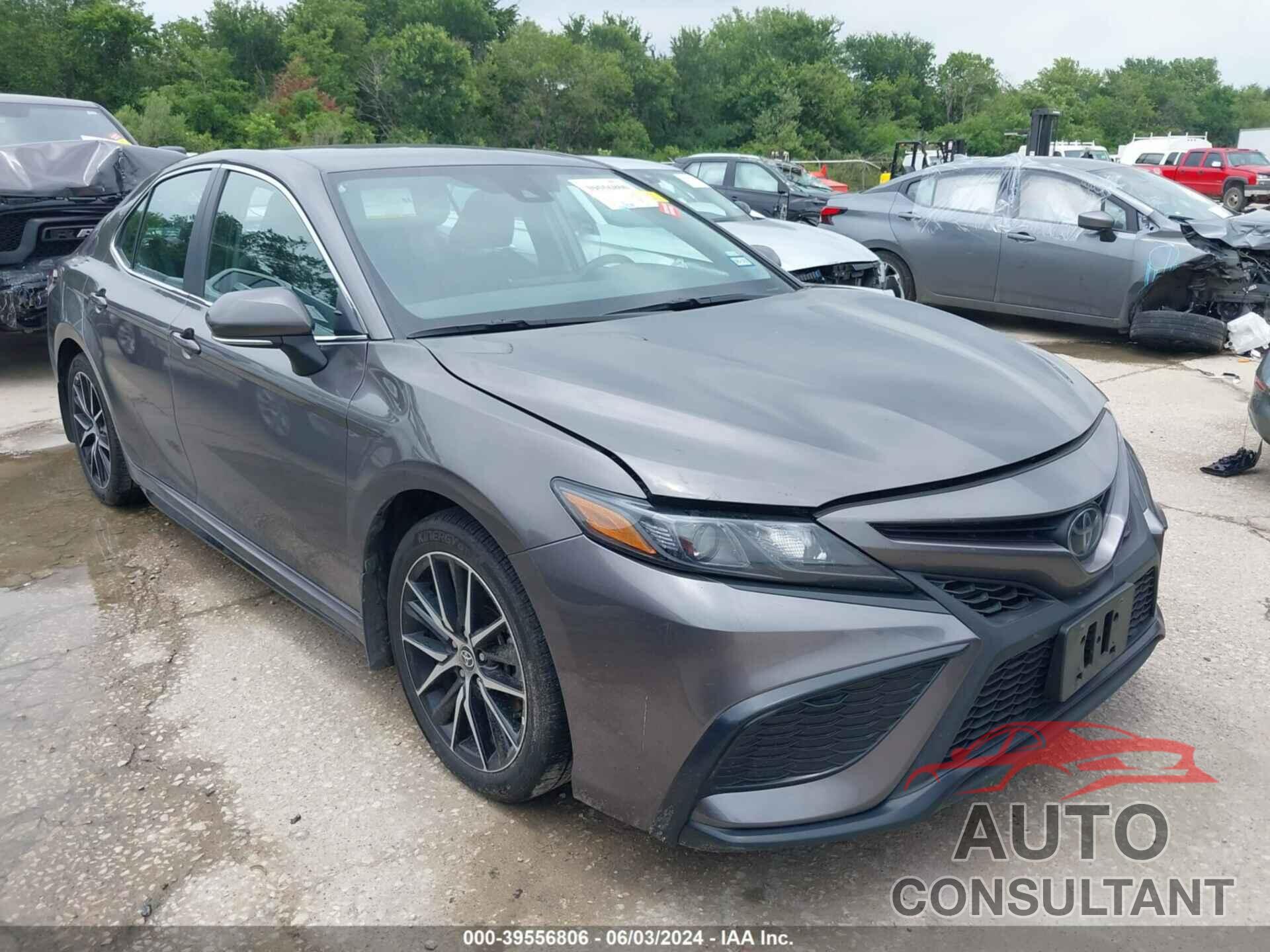 TOYOTA CAMRY 2024 - 4T1G11AK2RU848951