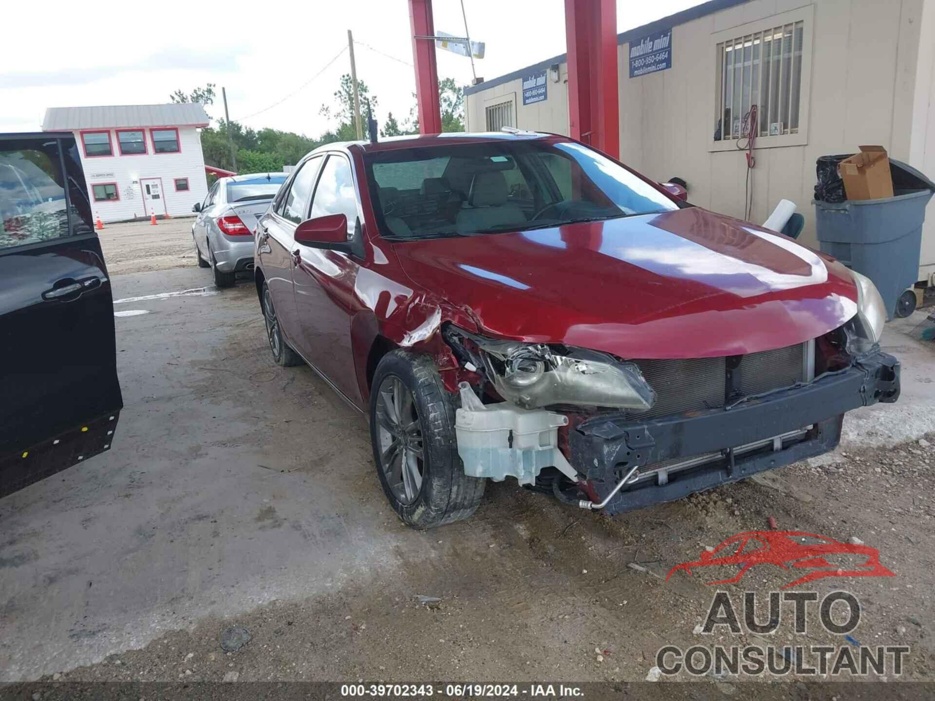 TOYOTA CAMRY 2016 - 4T1BF1FK0GU520218