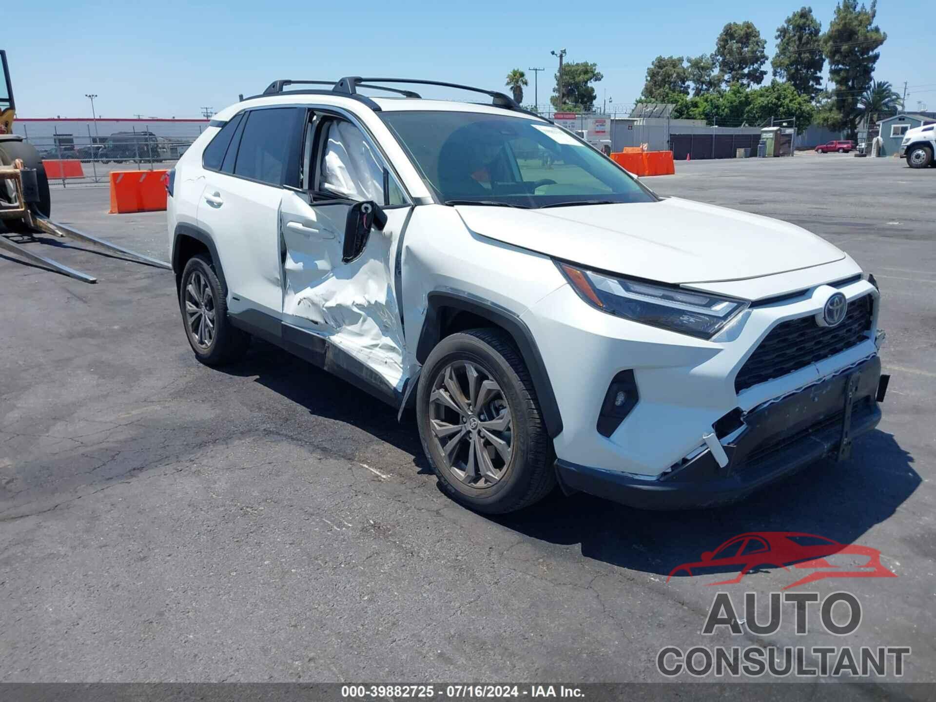 TOYOTA RAV4 HYBRID 2022 - JTMB6RFV7ND532327