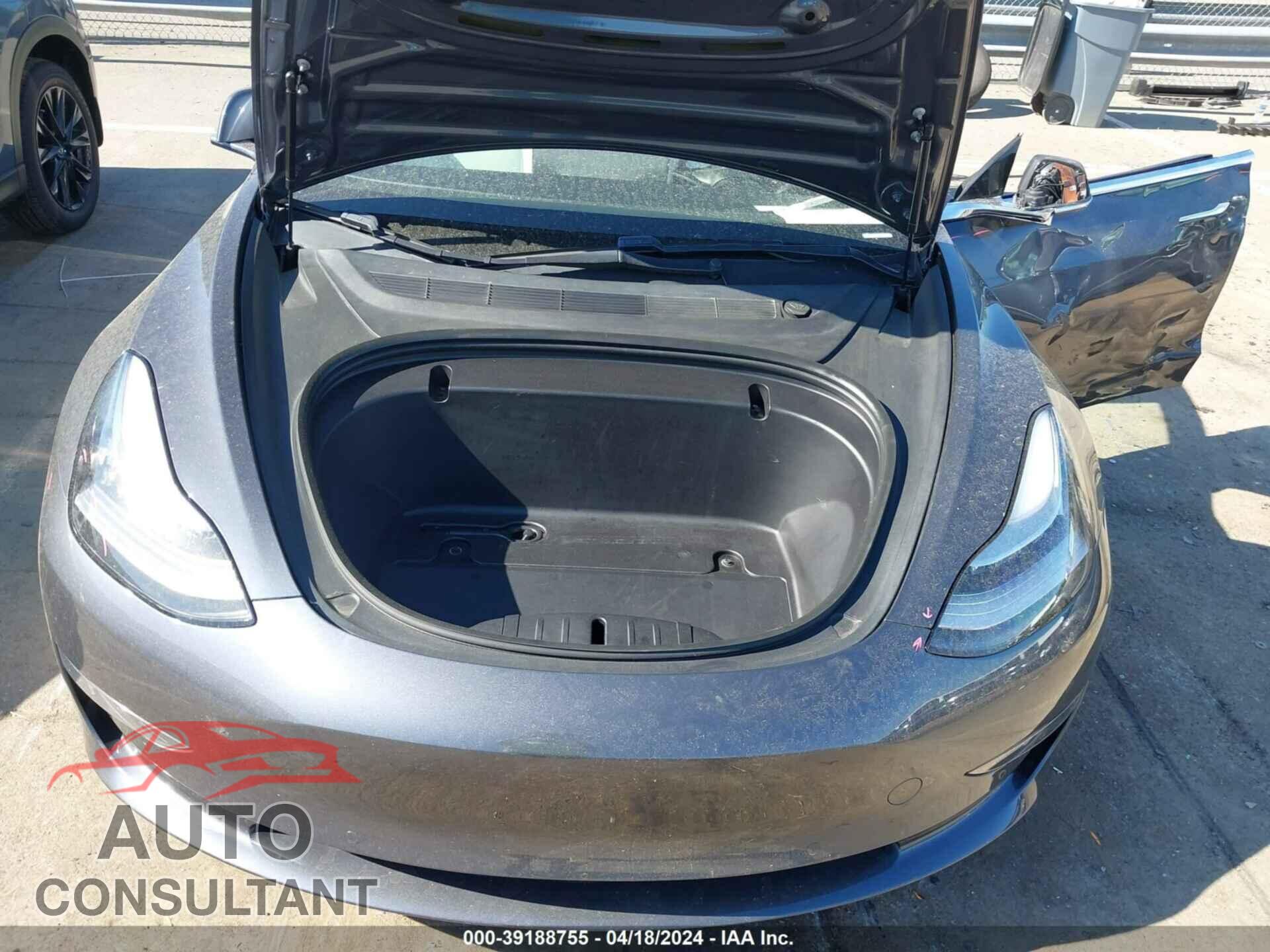 TESLA MODEL 3 2020 - 5YJ3E1EB8LF640039