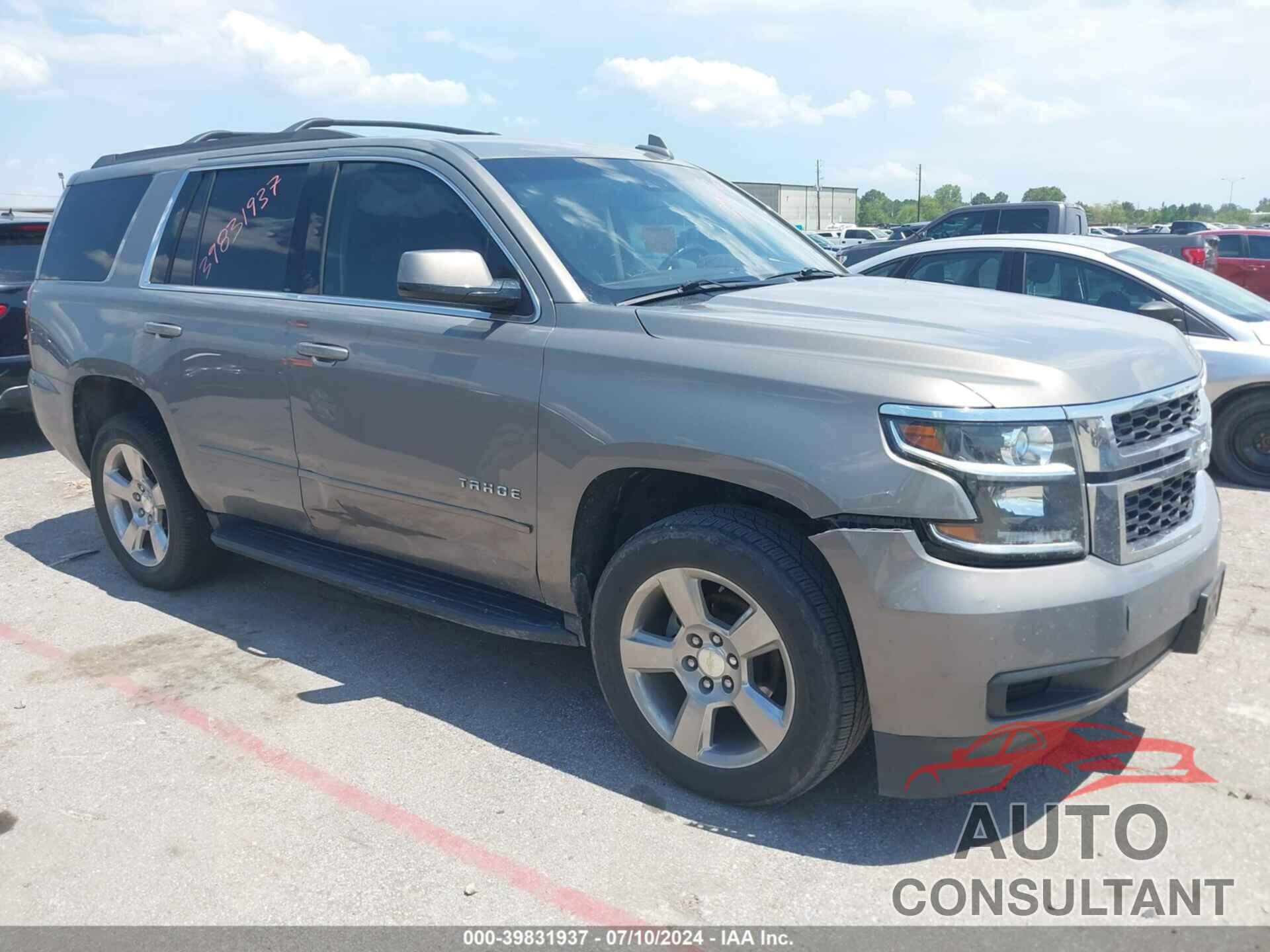 CHEVROLET TAHOE 2018 - 1GNSCAKC8JR393098