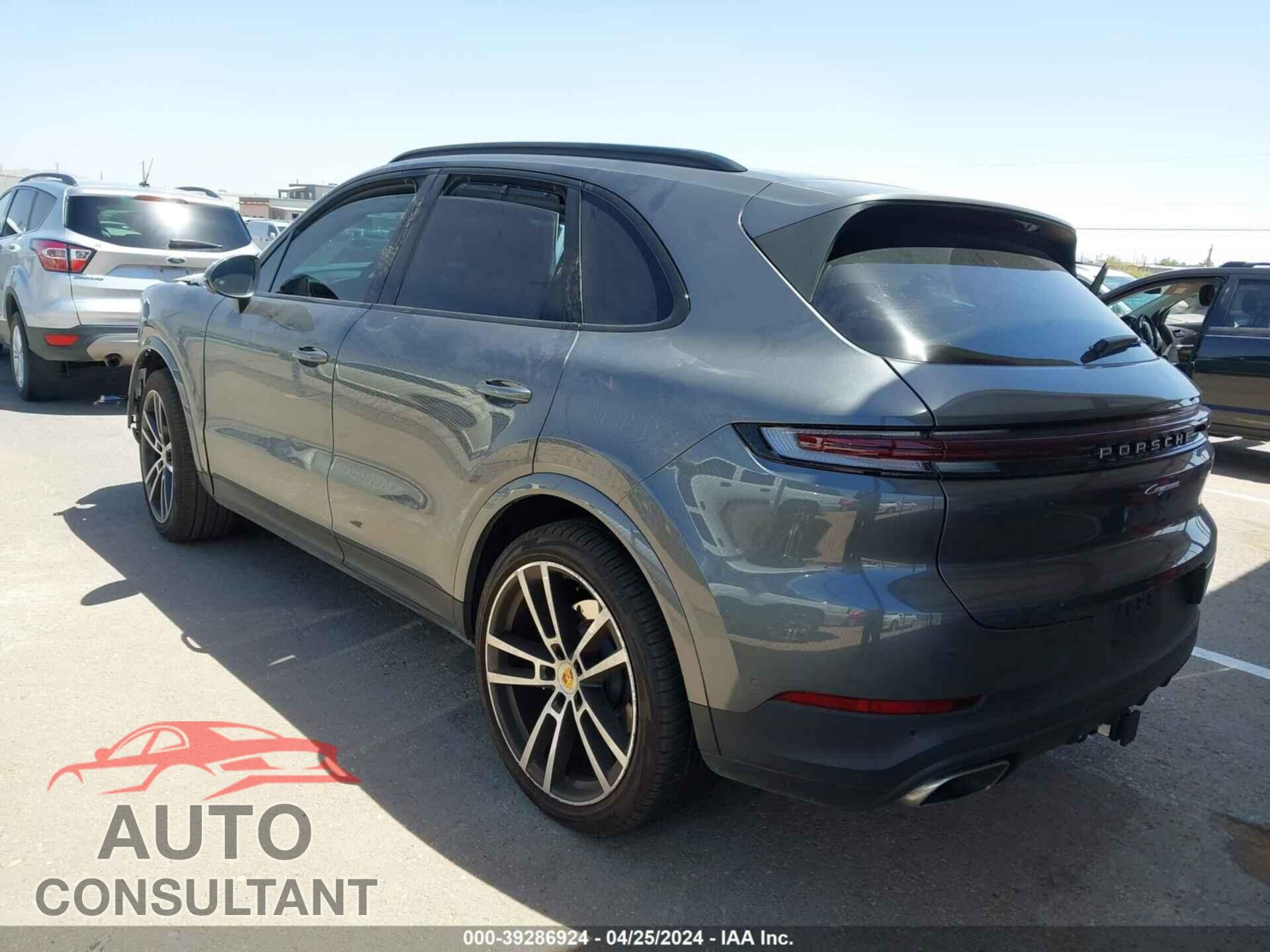 PORSCHE CAYENNE 2024 - WP1AA2AY5RDA06558