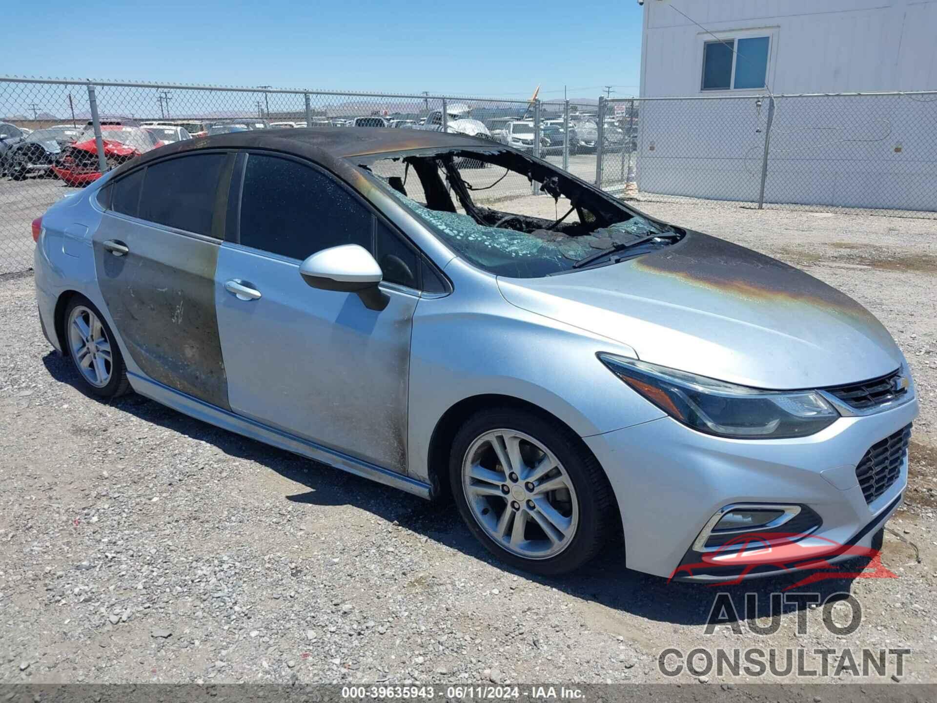 CHEVROLET CRUZE 2017 - 1G1BE5SM7H7258017