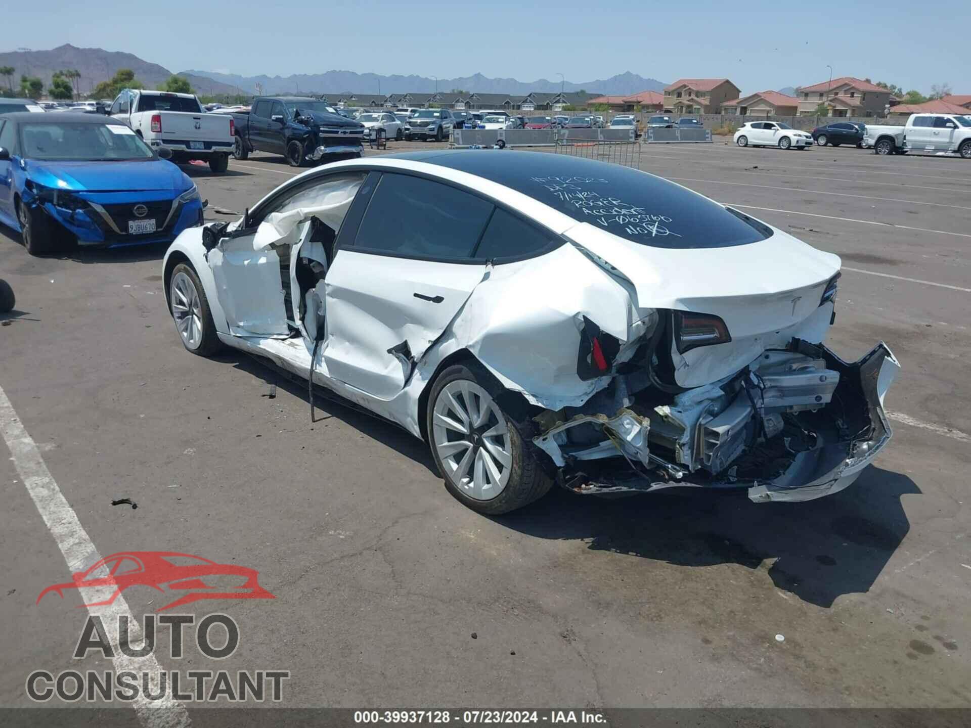 TESLA MODEL 3 2021 - 5YJ3E1EA1MF063766
