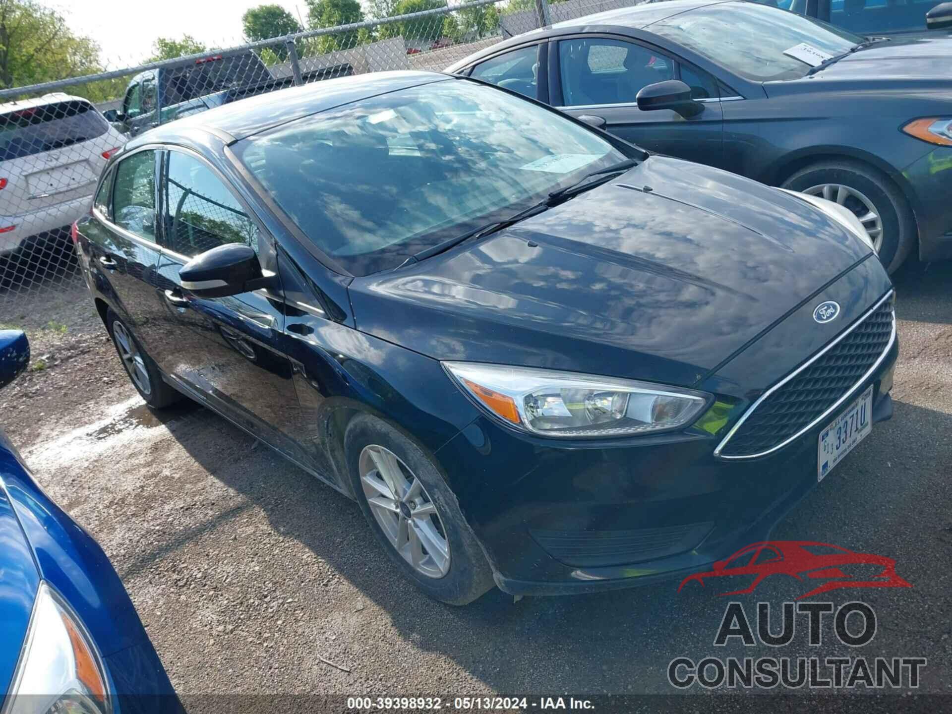 FORD FOCUS 2017 - 1FADP3F21HL315445