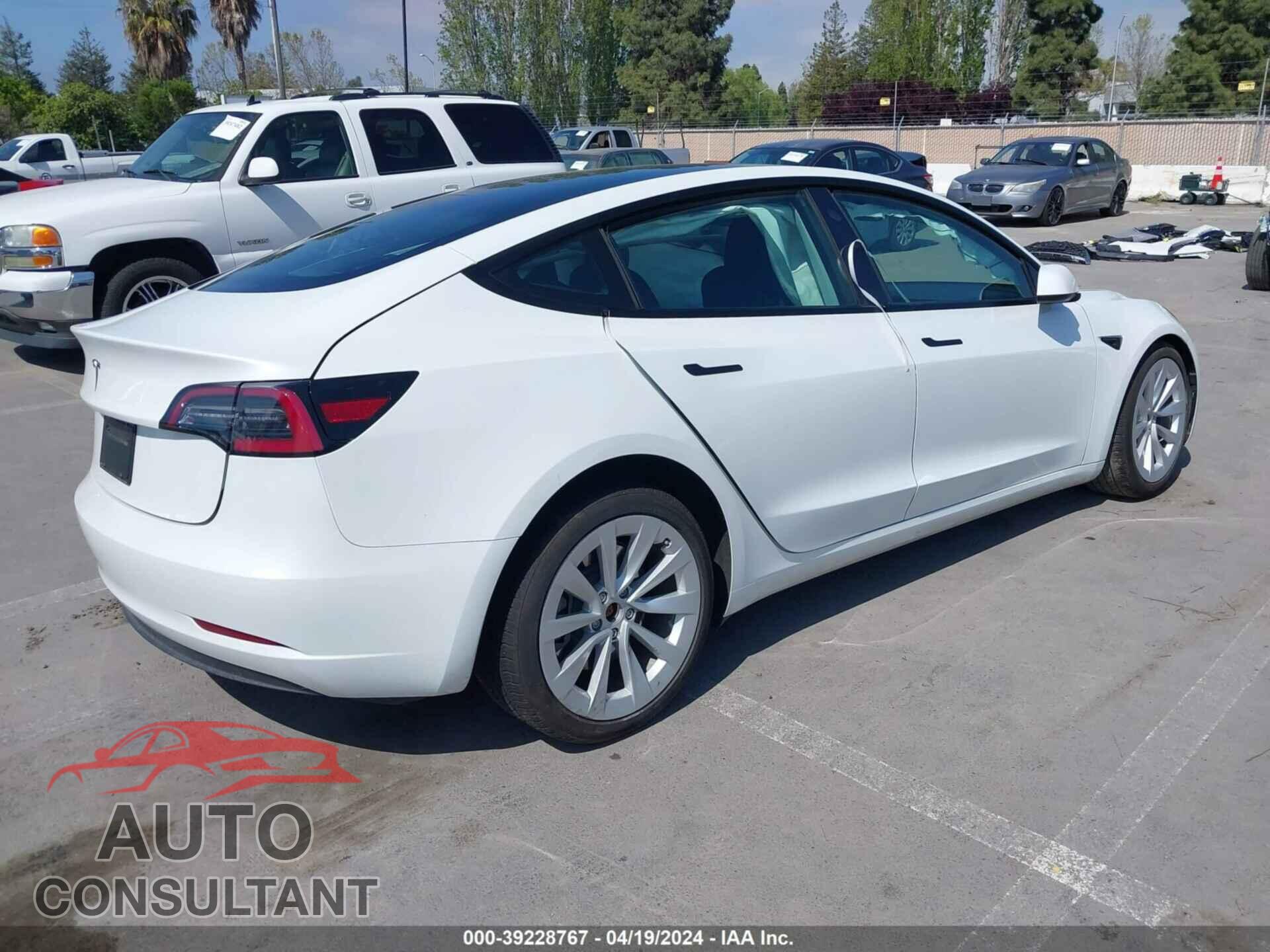 TESLA MODEL 3 2023 - 5YJ3E1EA8PF452036