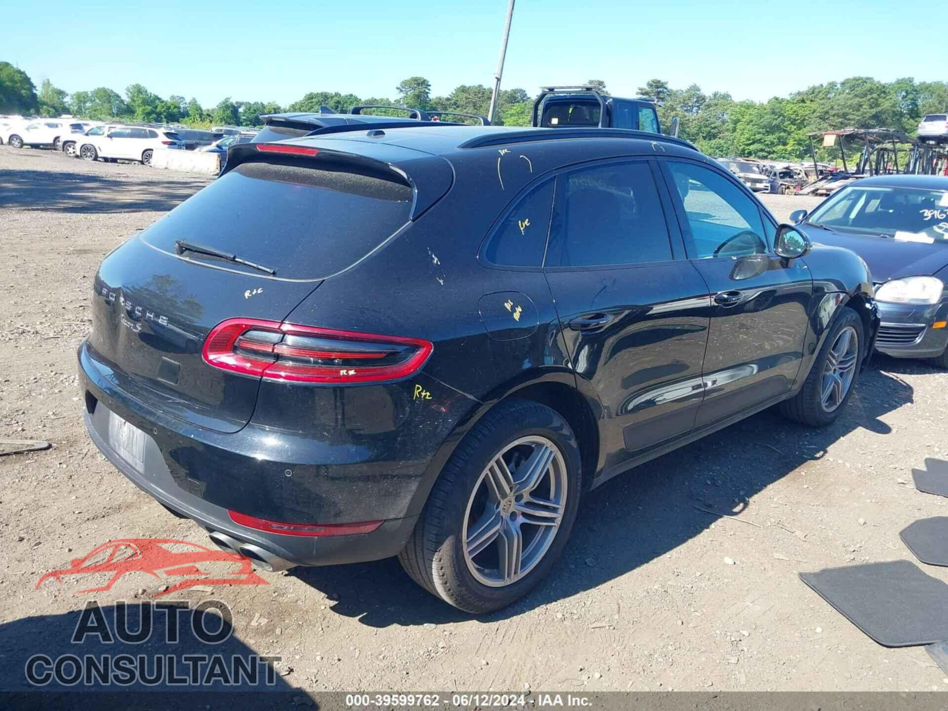 PORSCHE MACAN 2016 - WP1AB2A5XGLB45686
