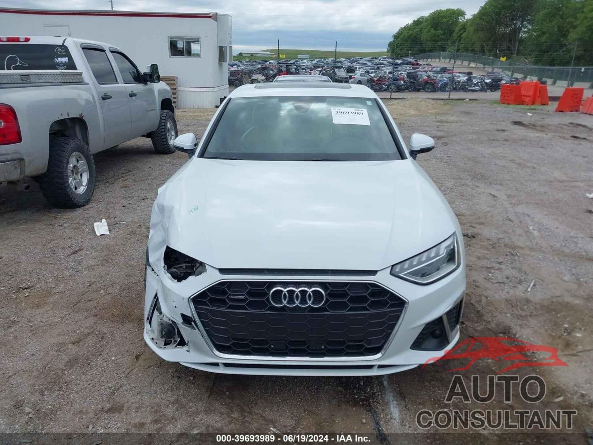 AUDI A4 2021 - WAUEAAF42MA069658