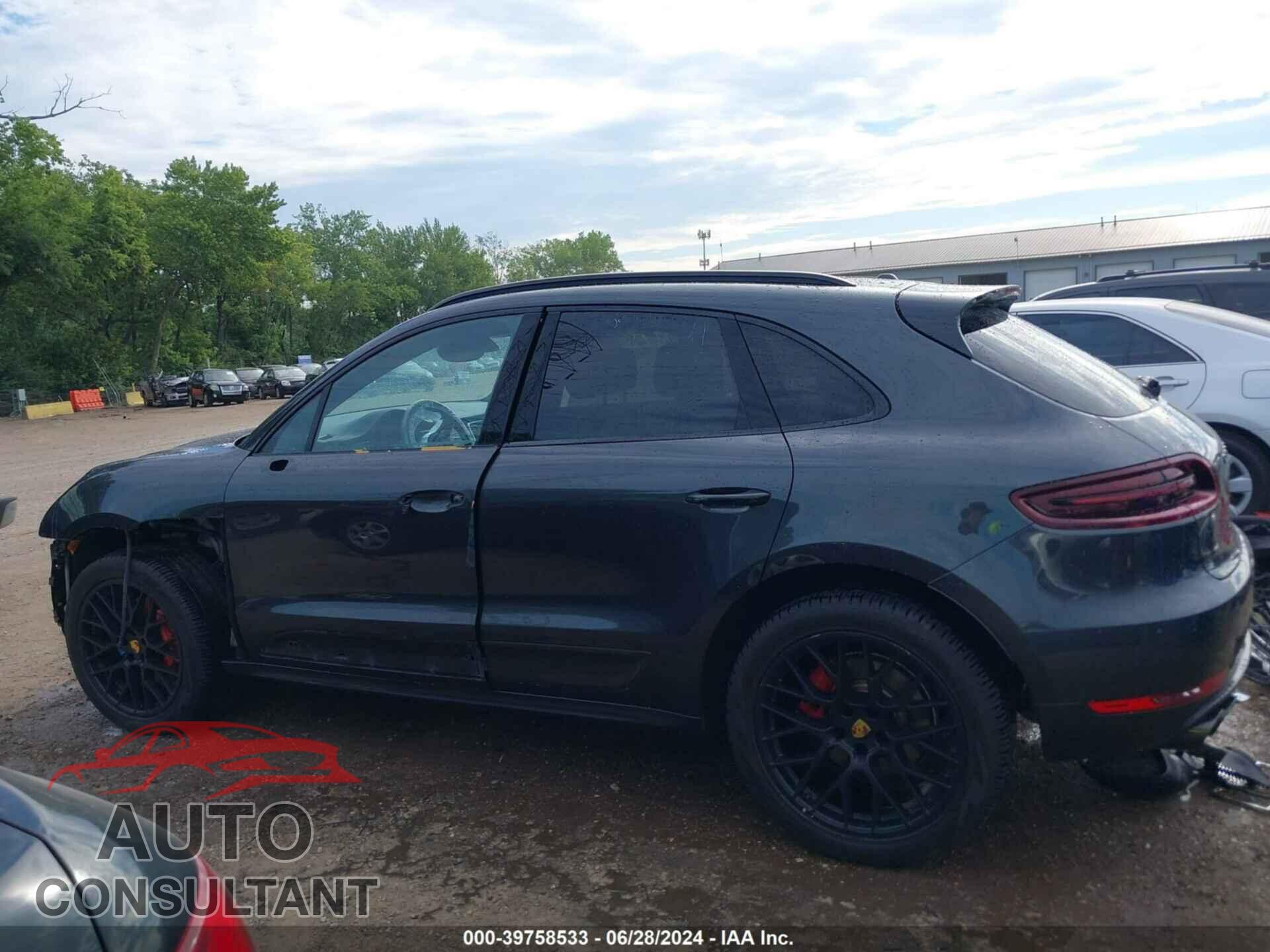 PORSCHE MACAN 2017 - WP1AG2A57HLB52081