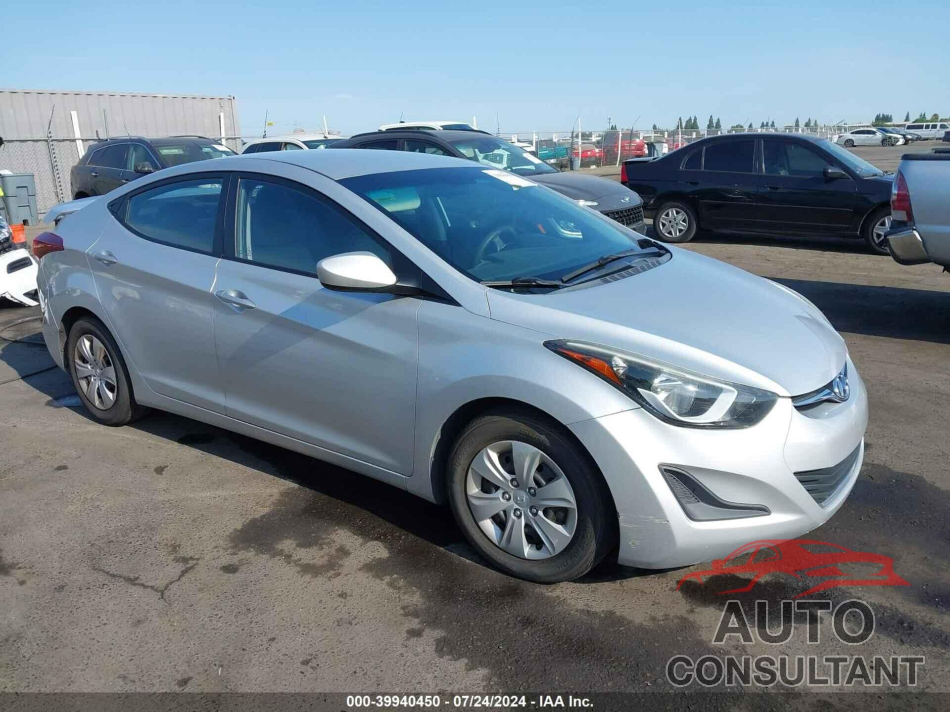 HYUNDAI ELANTRA 2016 - 5NPDH4AE7GH730237