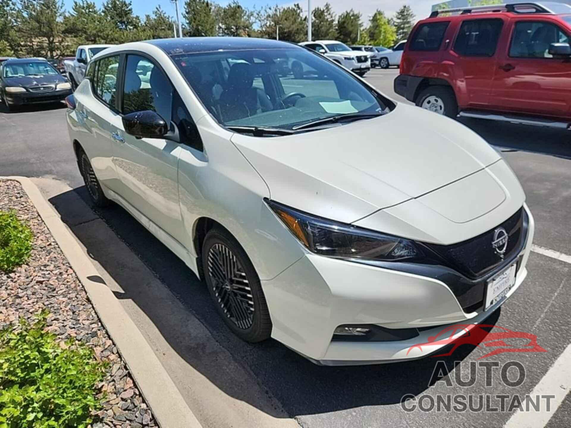 NISSAN LEAF 2023 - 1N4CZ1CV0PC551267