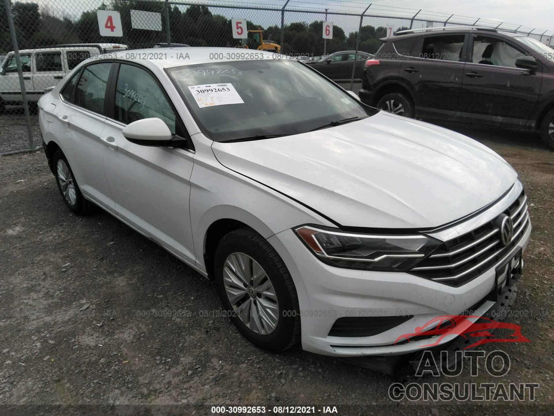 VOLKSWAGEN JETTA 2019 - 3VWC57BU6KM250850