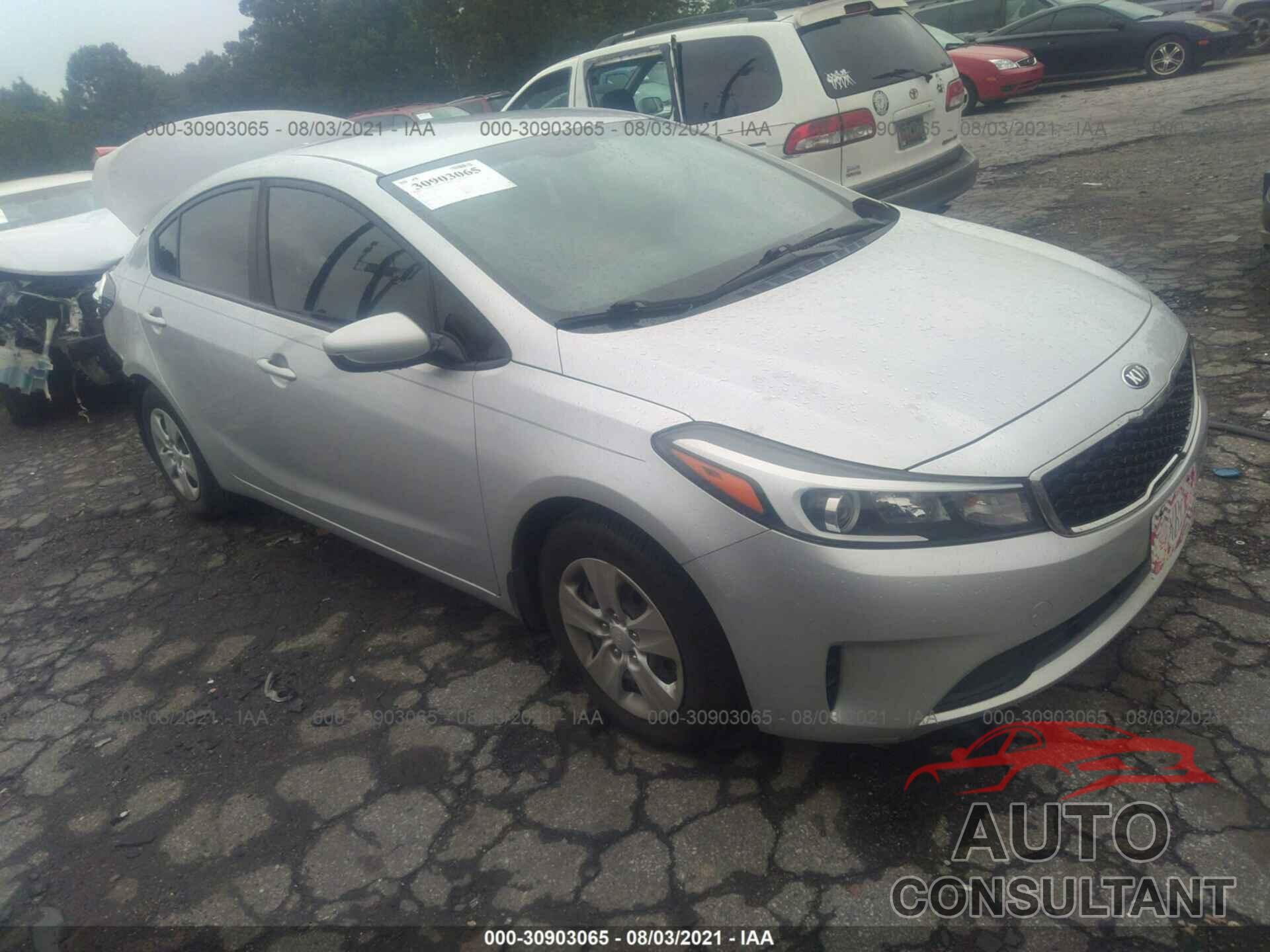 KIA FORTE 2018 - 3KPFK4A74JE206034