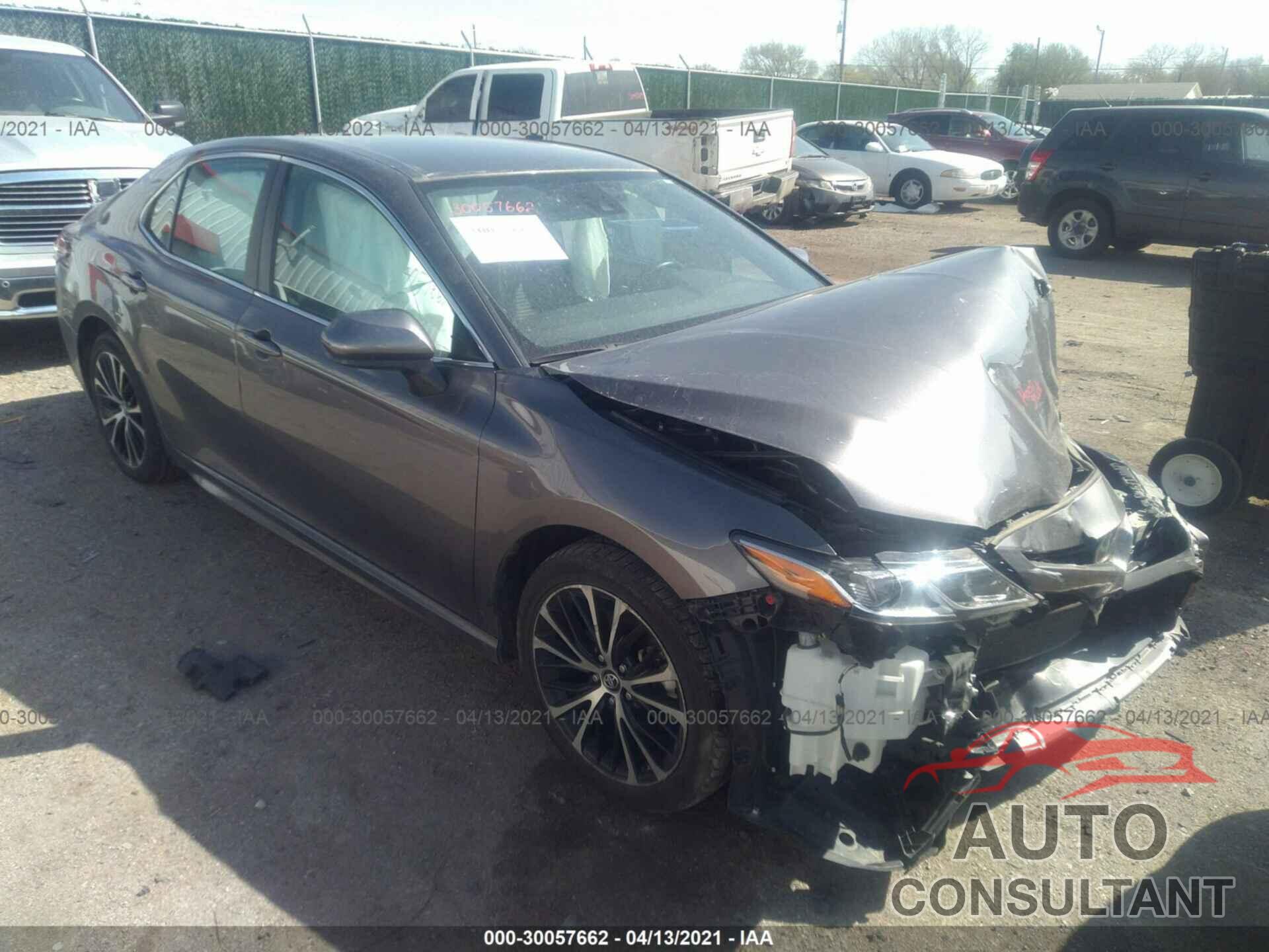 TOYOTA CAMRY 2019 - 4T1B11HK1KU692519