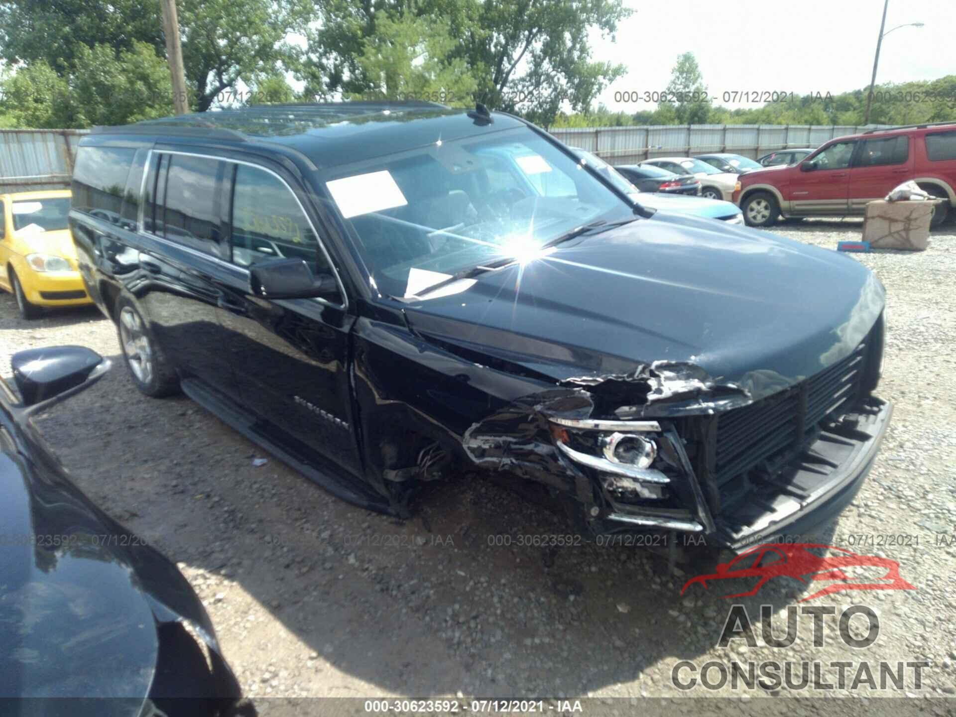 CHEVROLET SUBURBAN 2018 - 1GNSKHKC3JR310088