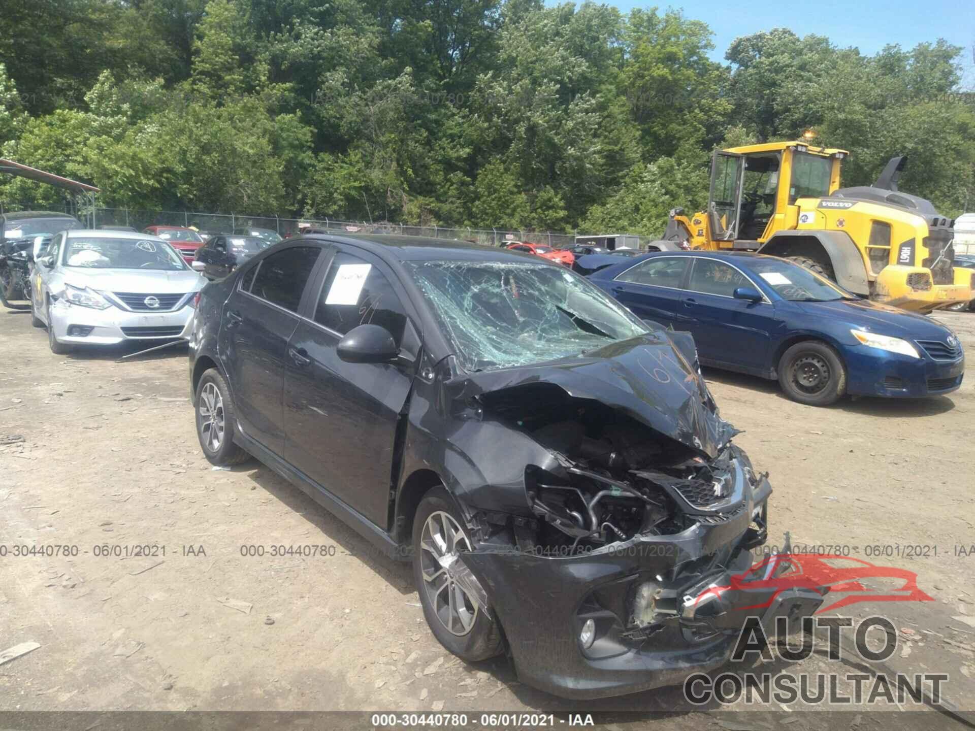 CHEVROLET SONIC 2020 - 1G1JD5SB1L4103681