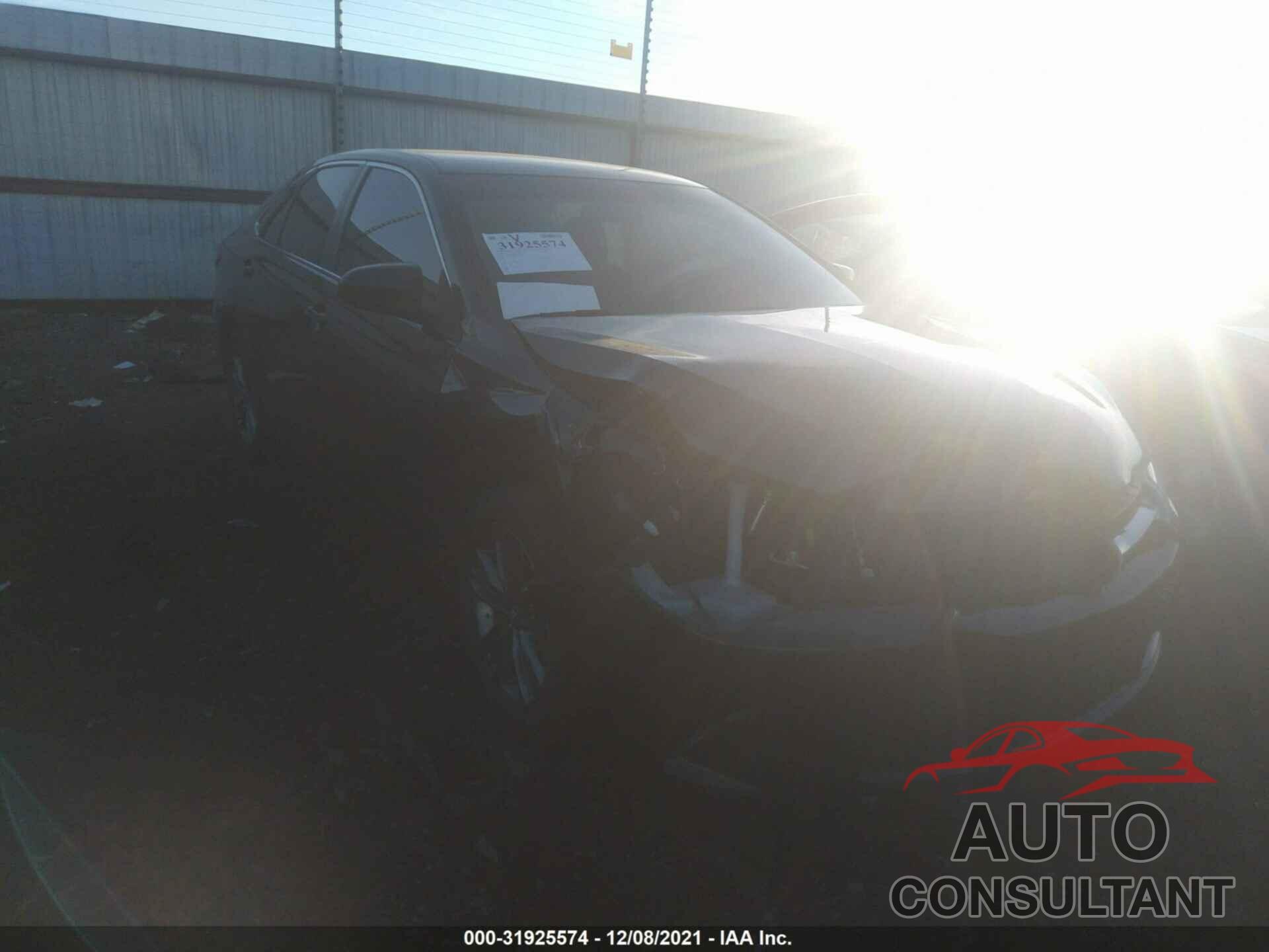 TOYOTA CAMRY 2016 - 4T1BF1FK2GU247184