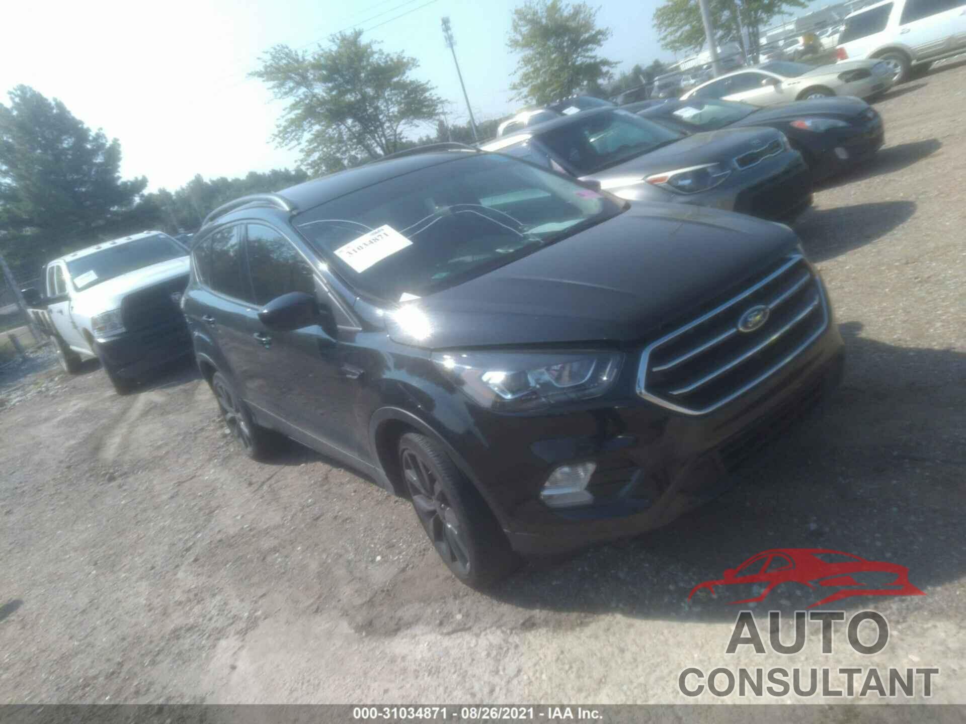 FORD ESCAPE 2018 - 1FMCU0GD6JUB67723