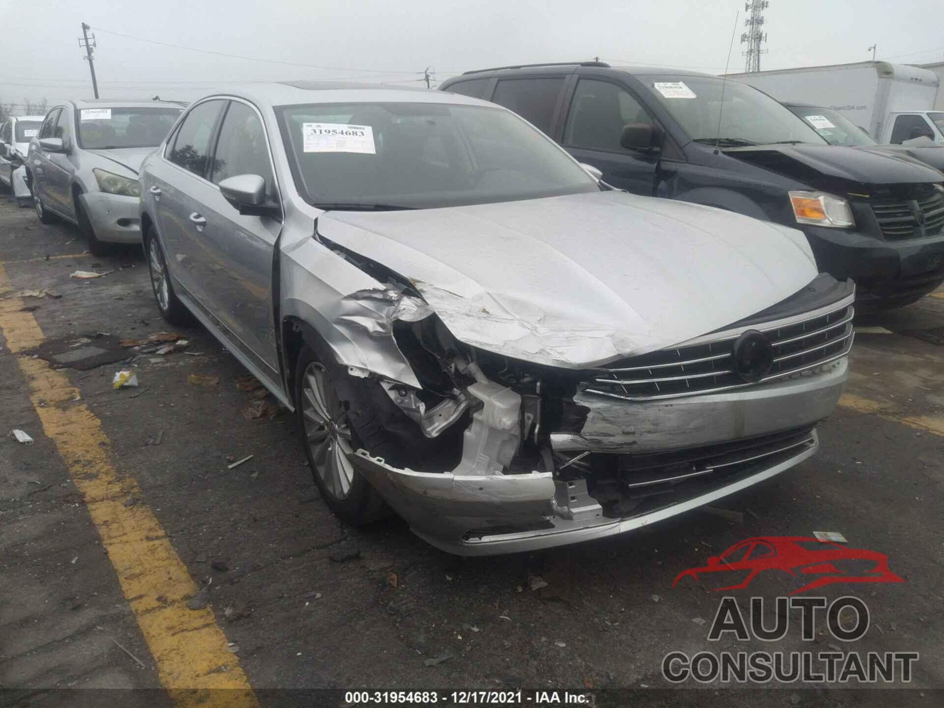 VOLKSWAGEN PASSAT 2017 - 1VWBT7A33HC047404