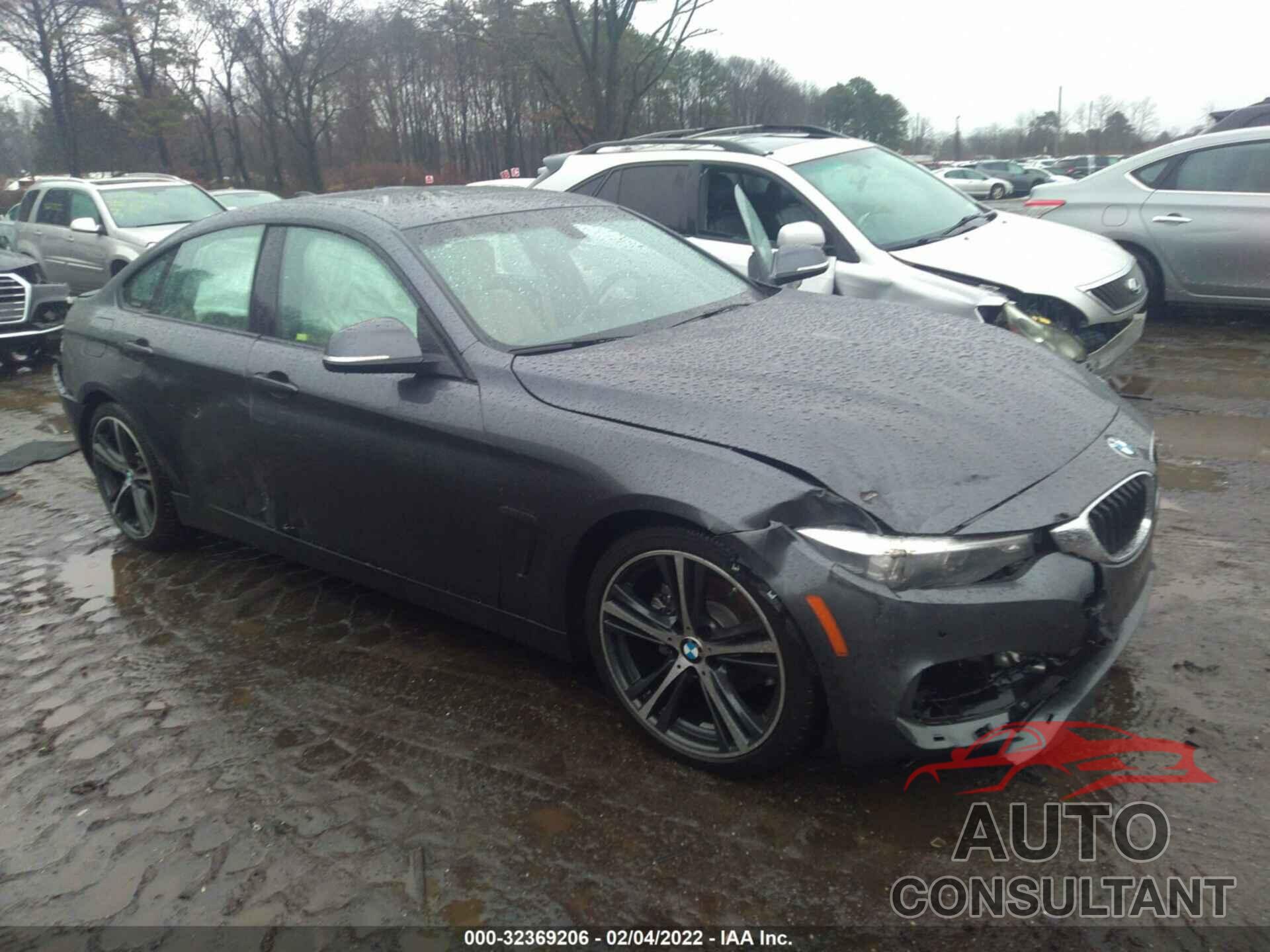 BMW 4 SERIES 2018 - WBA4J1C57JBM10597