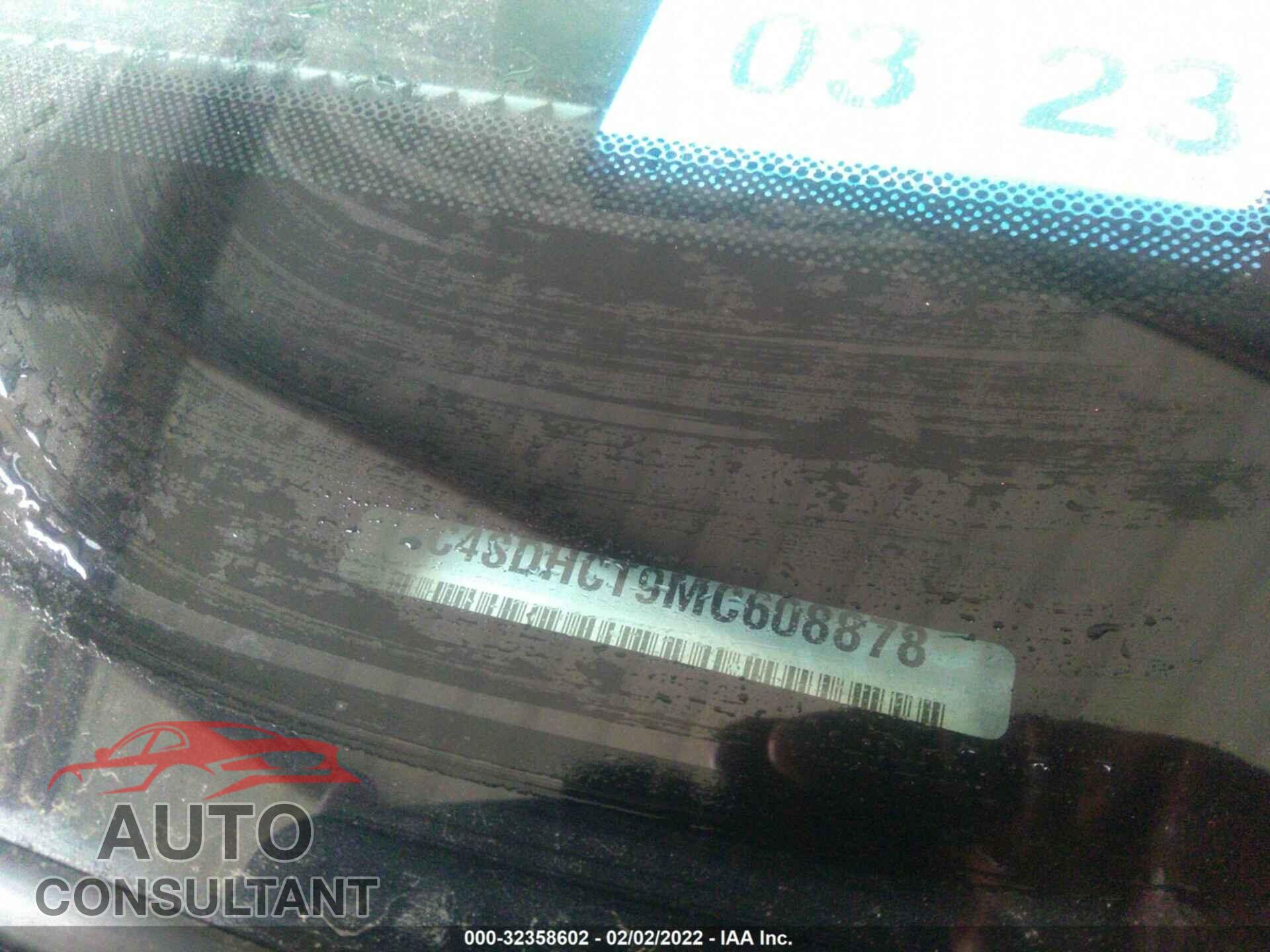 DODGE DURANGO 2021 - 1C4SDHCT9MC608878