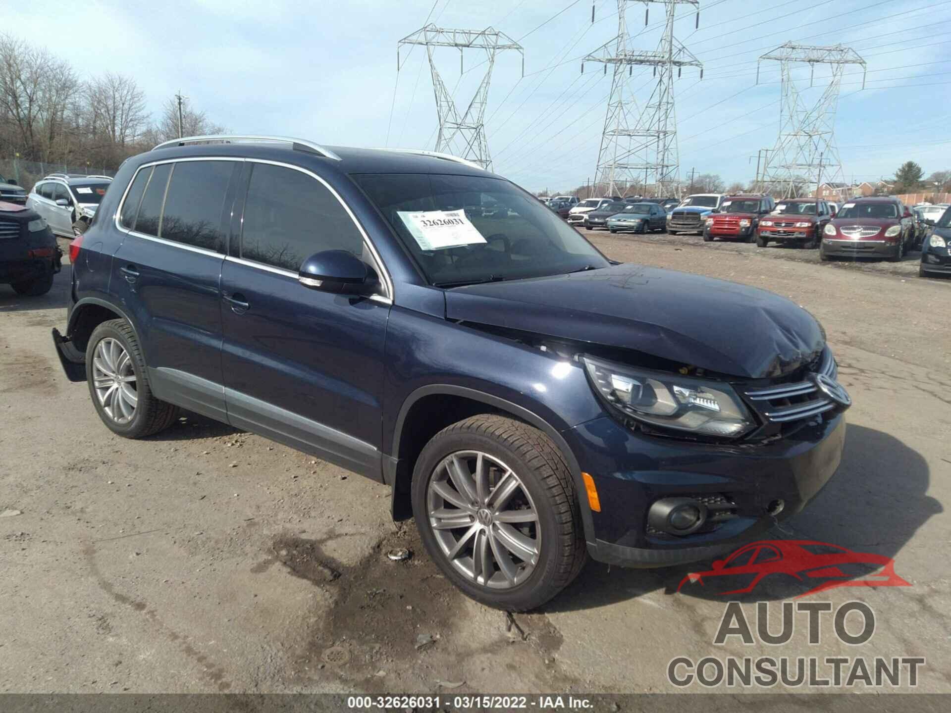 VOLKSWAGEN TIGUAN 2016 - WVGBV7AX7GW534436