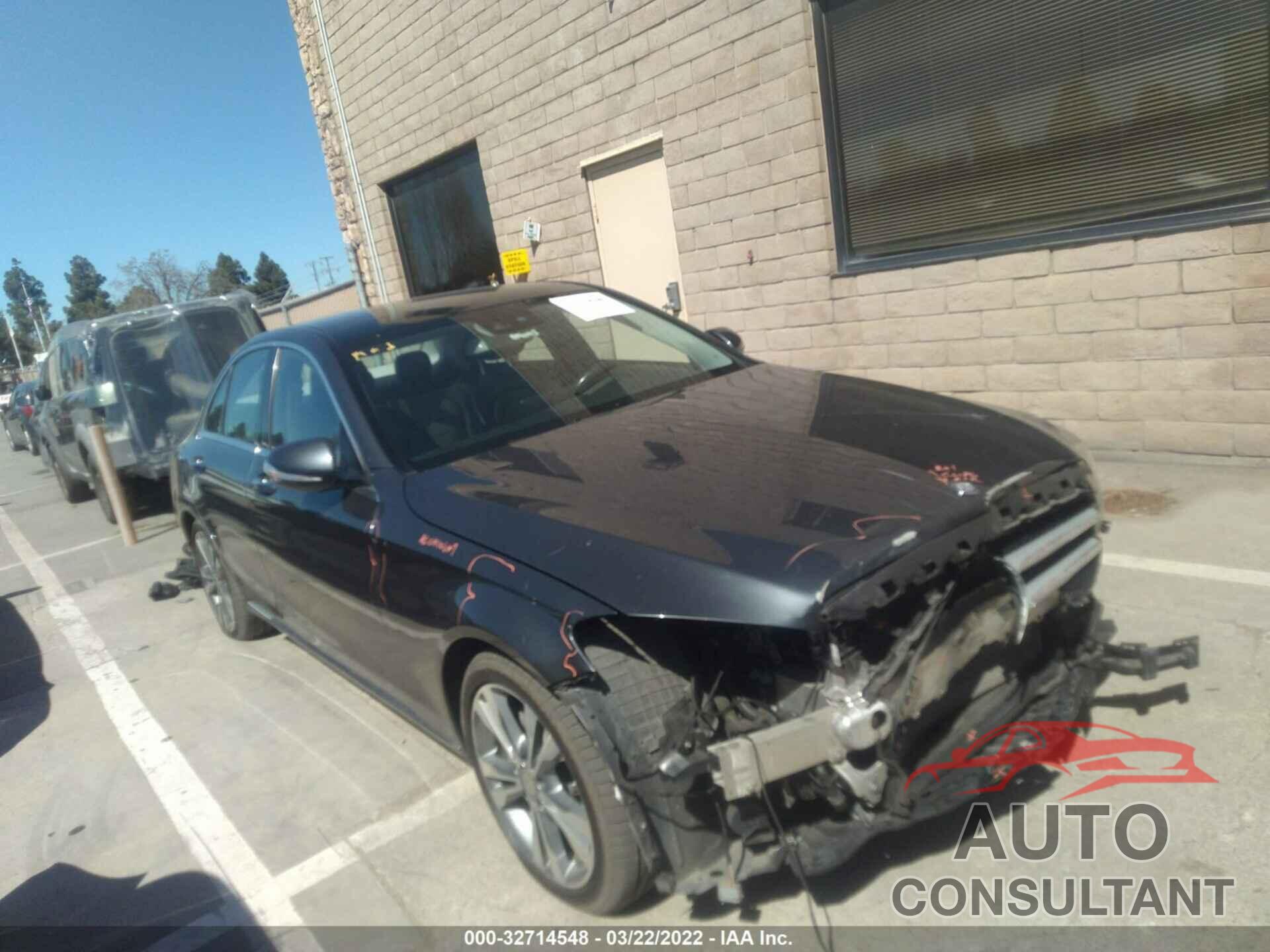 MERCEDES-BENZ C-CLASS 2016 - 55SWF4JB2GU154767
