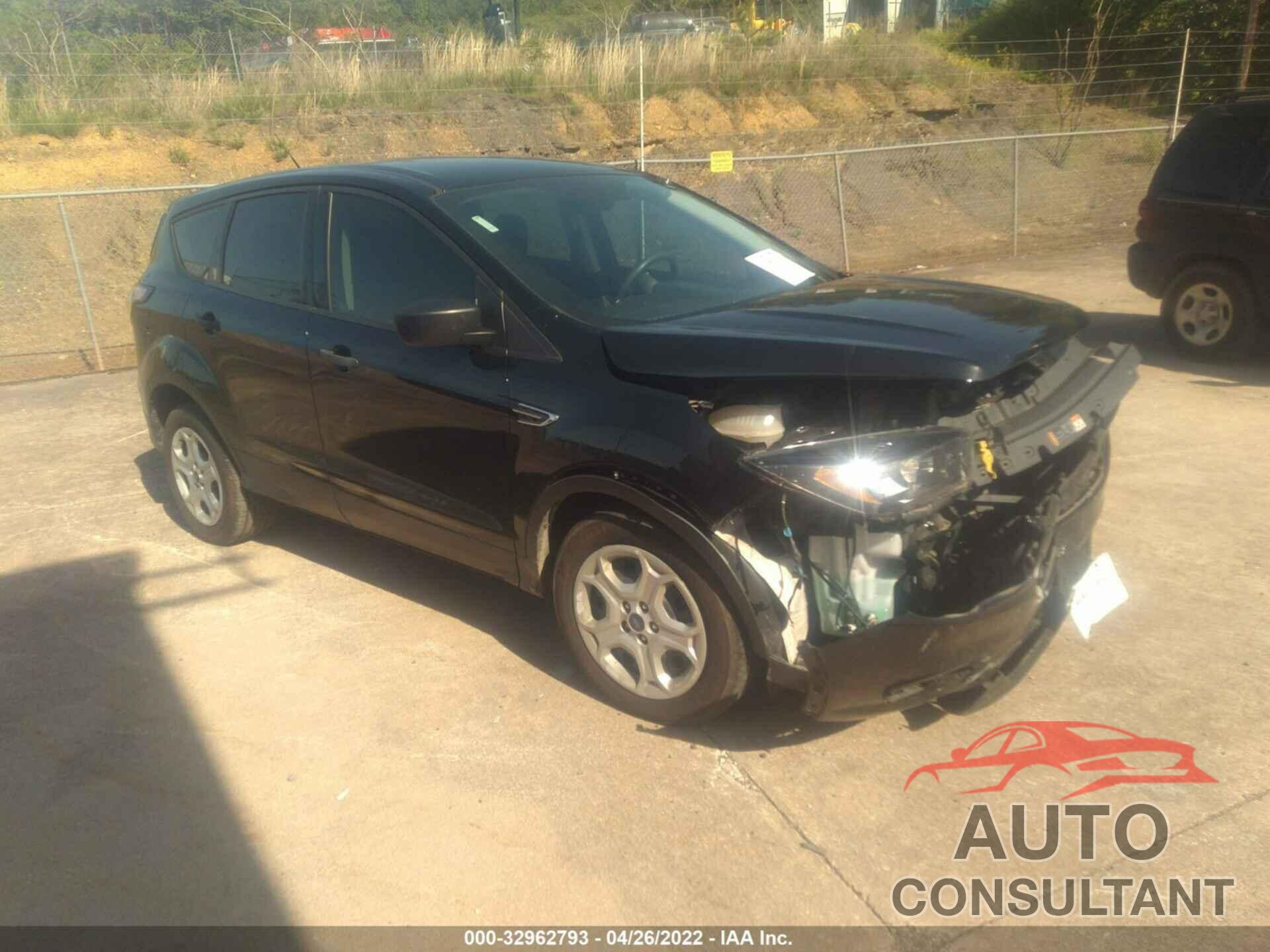 FORD ESCAPE 2018 - 1FMCU0F7XJUB35515