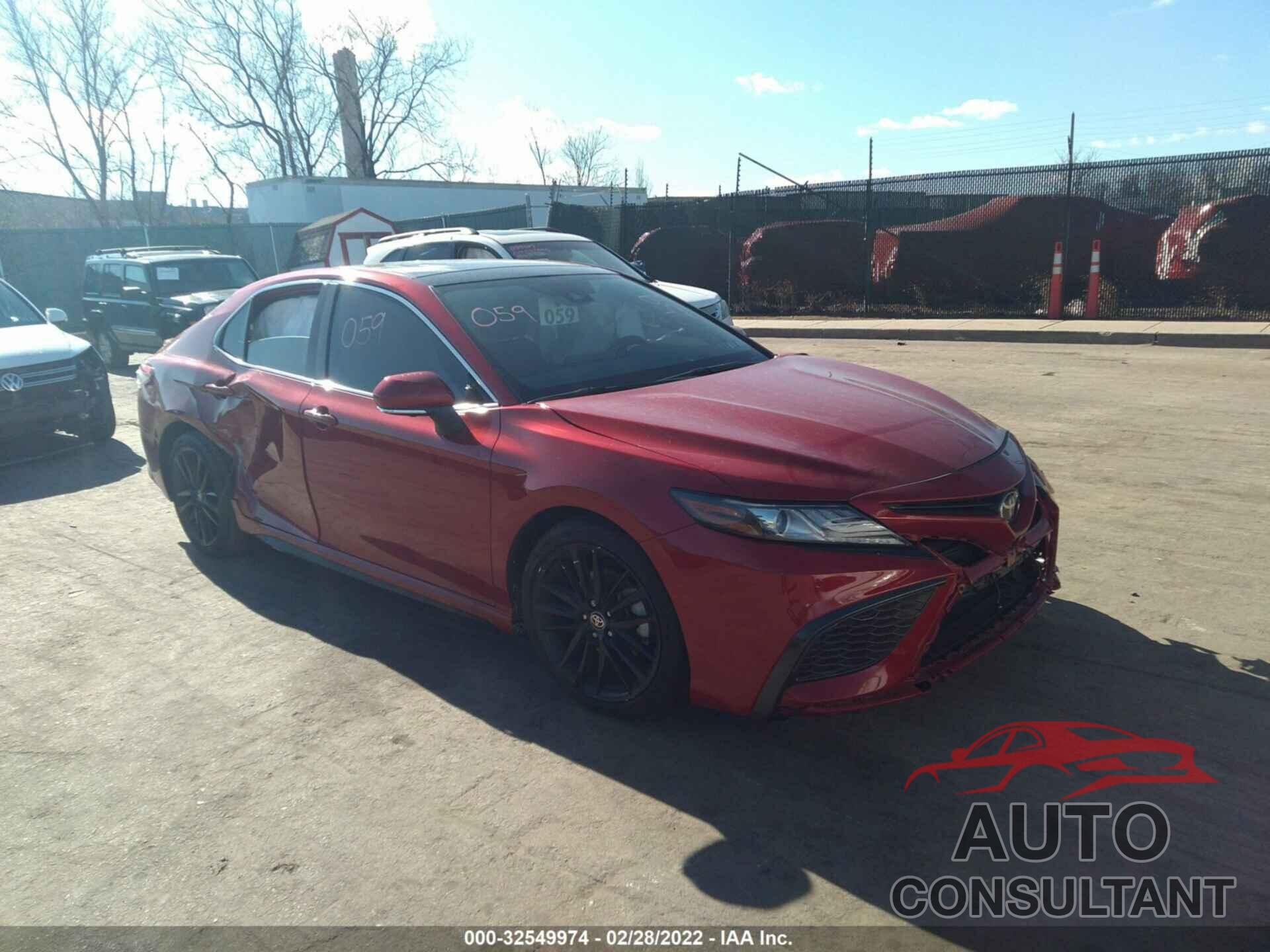 TOYOTA CAMRY 2021 - 4T1K61AK6MU483808