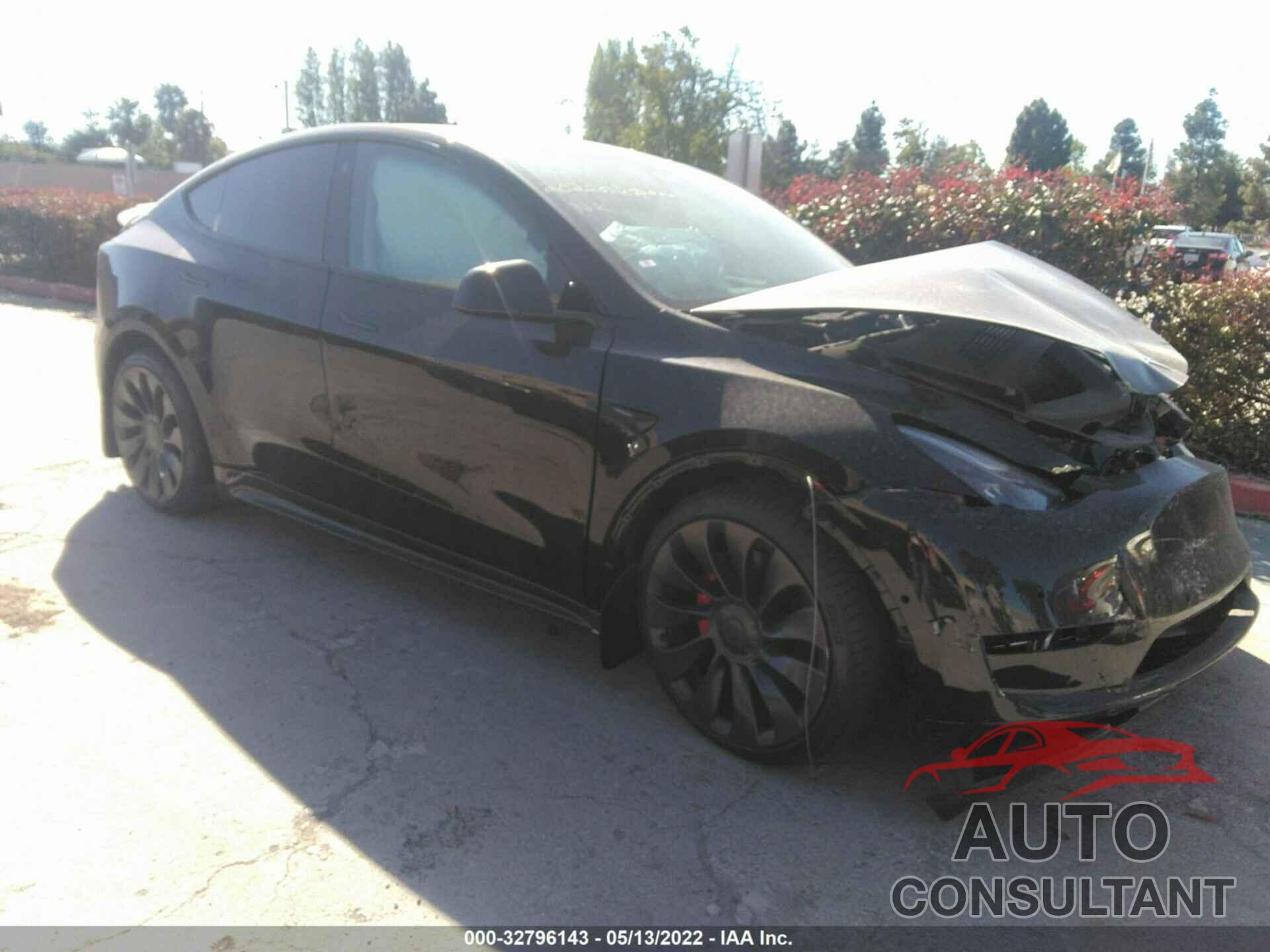 TESLA MODEL Y 2022 - 7SAYGDEF4NF324387