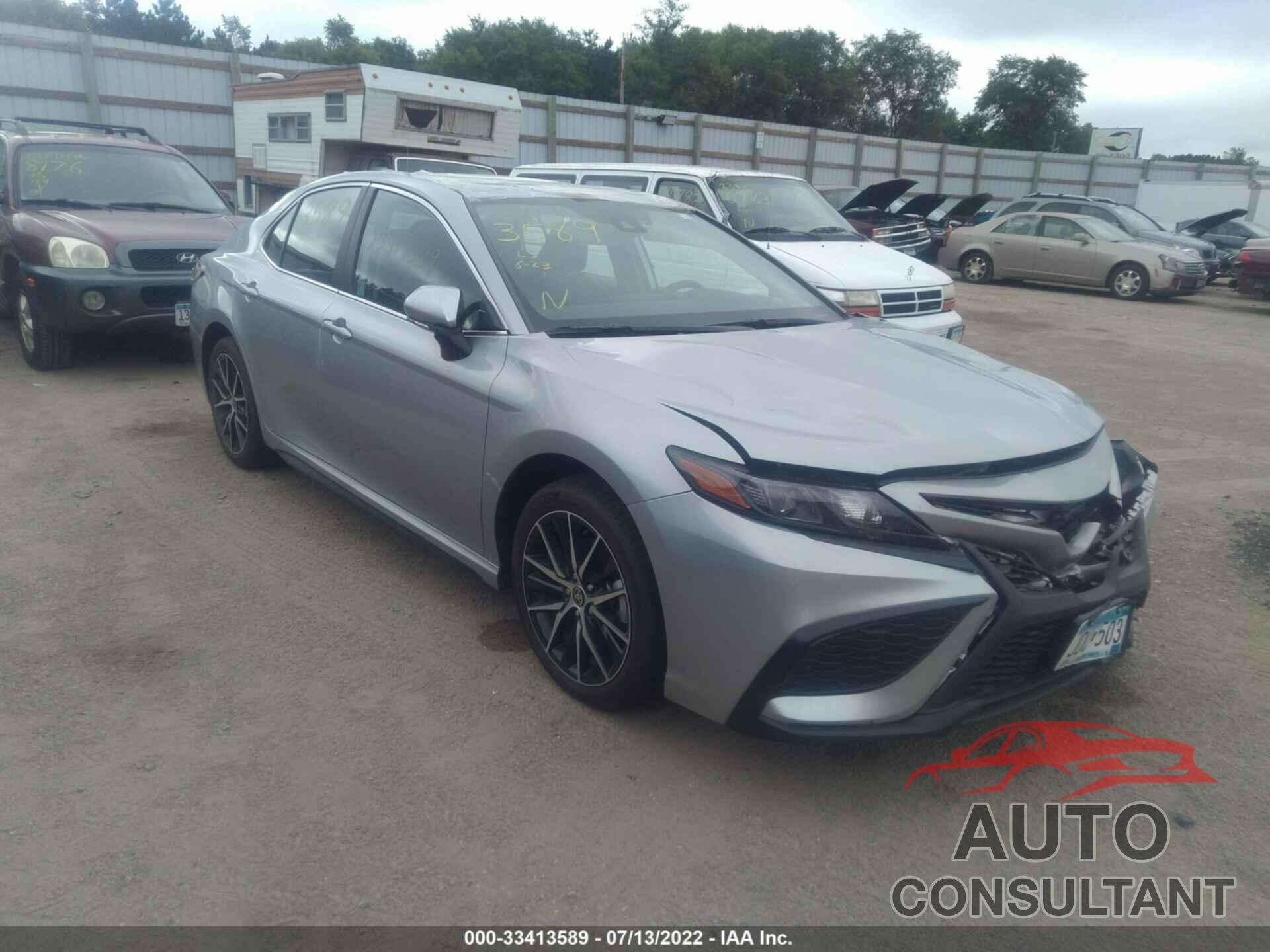 TOYOTA CAMRY 2022 - 4T1T11AK7NU043536