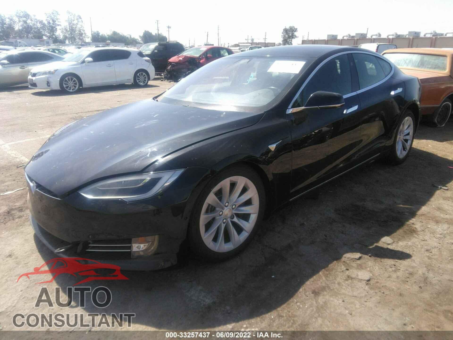 TESLA MODEL S 2017 - 5YJSA1E25HF185794