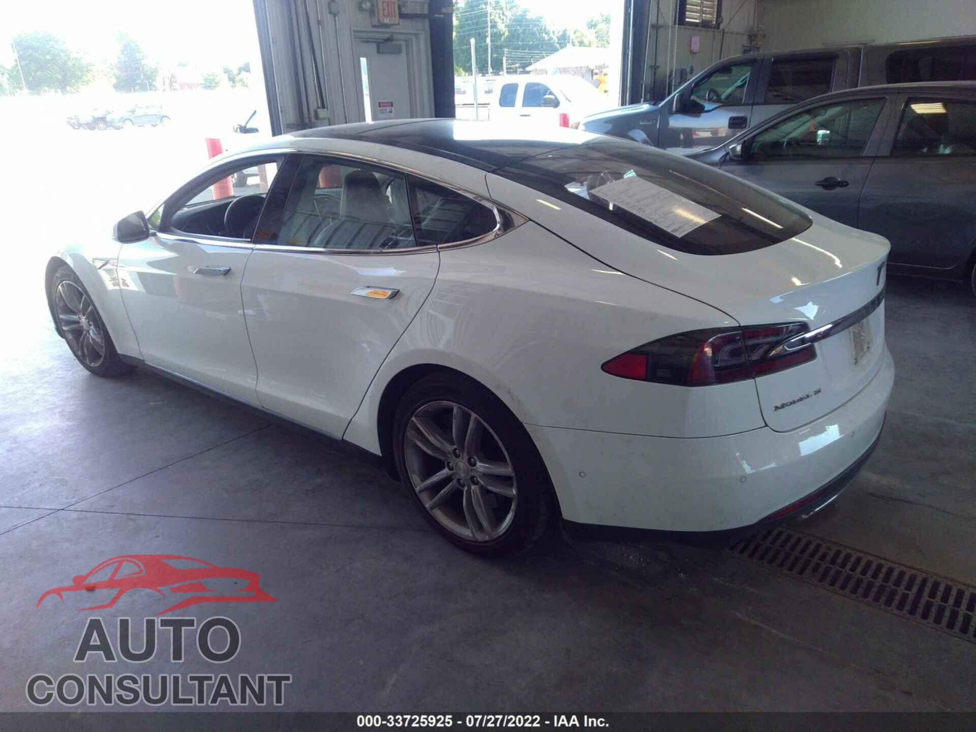 TESLA MODEL S 2016 - 5YJSA1E2XGF129350