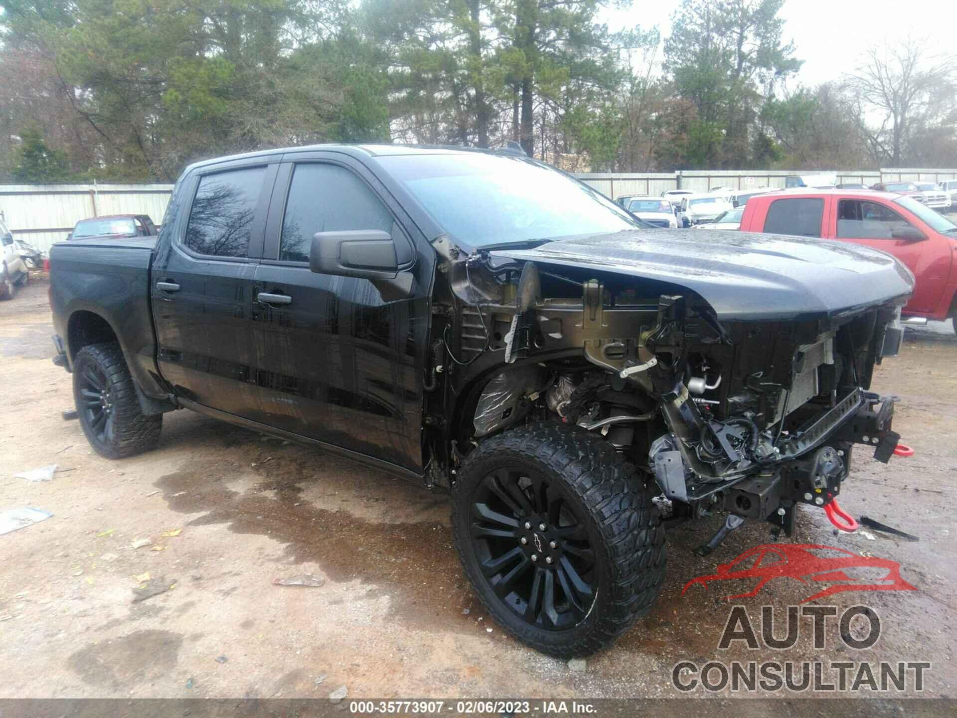 CHEVROLET SILVERADO 1500 2021 - 1GCPYCEF2MZ252677