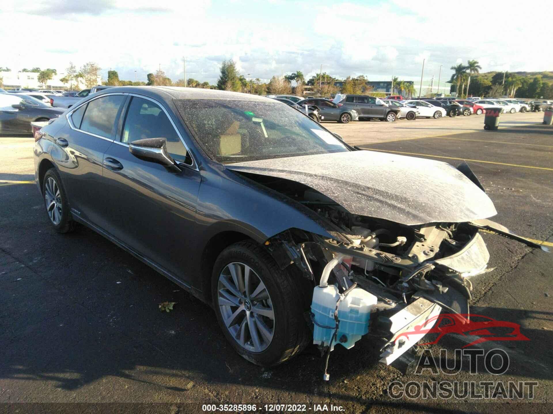 LEXUS ES 2020 - 58AD21B1XLU007336