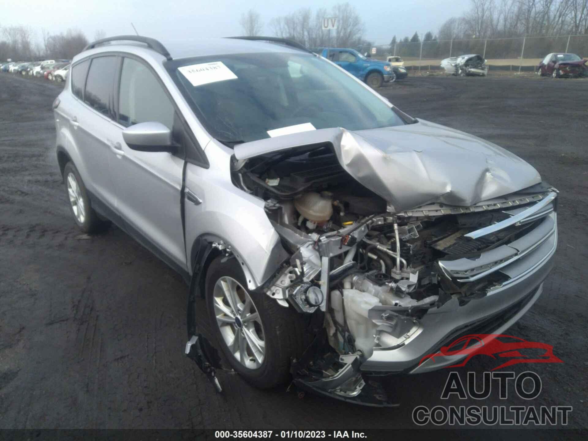 FORD ESCAPE 2017 - 1FMCU0GDXHUA38071